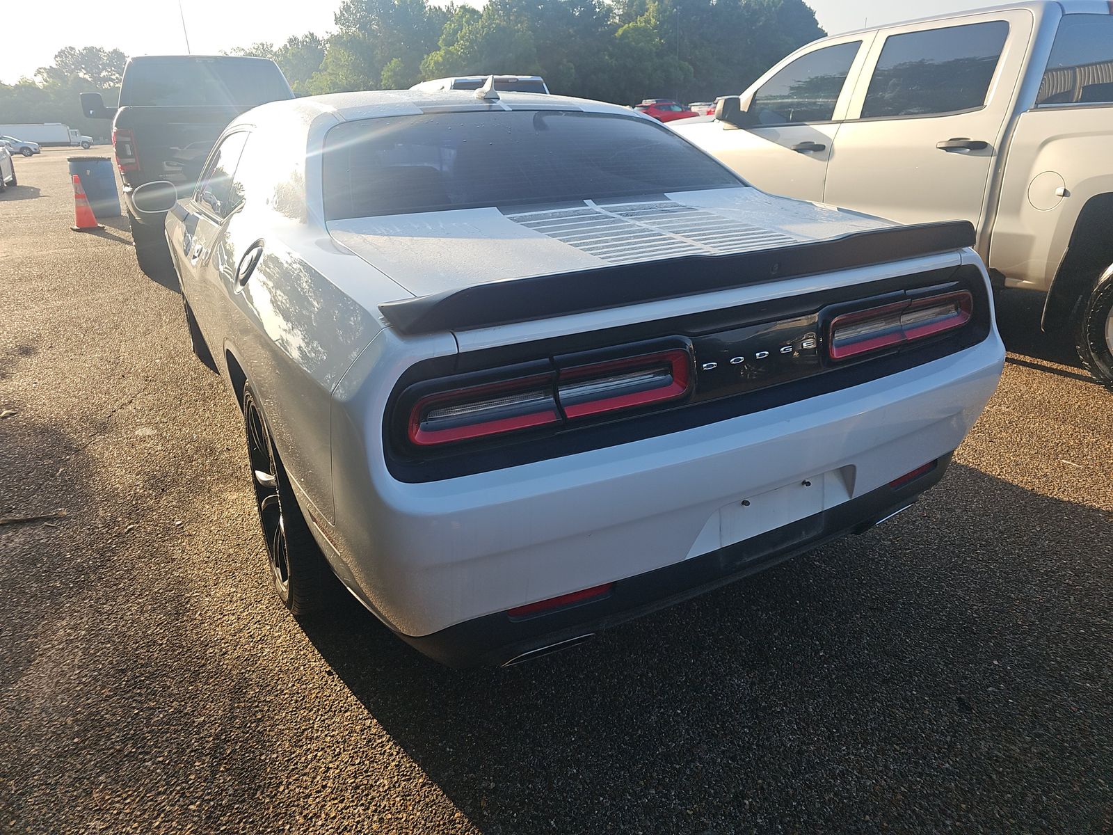 2017 Dodge Challenger SXT RWD