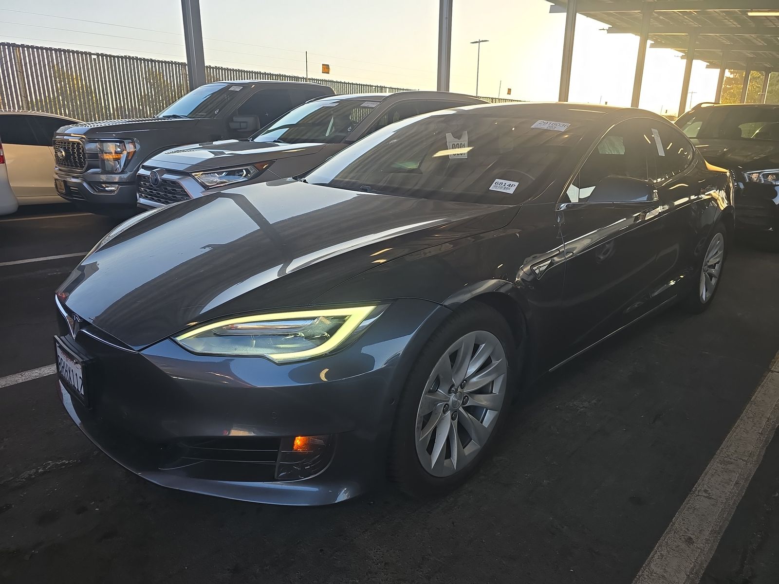 2016 Tesla Model S 70 RWD
