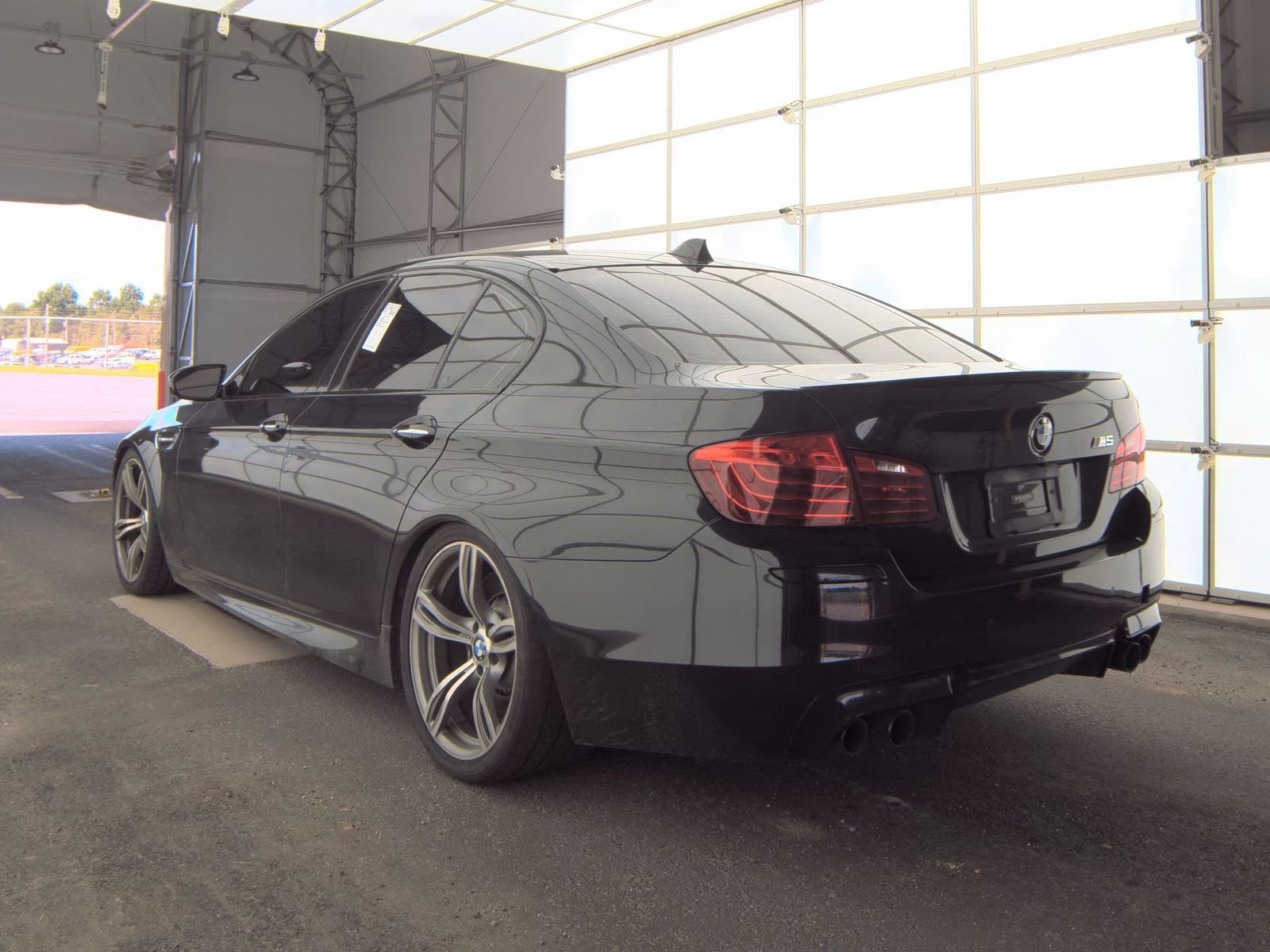 2014 BMW M5 Base RWD