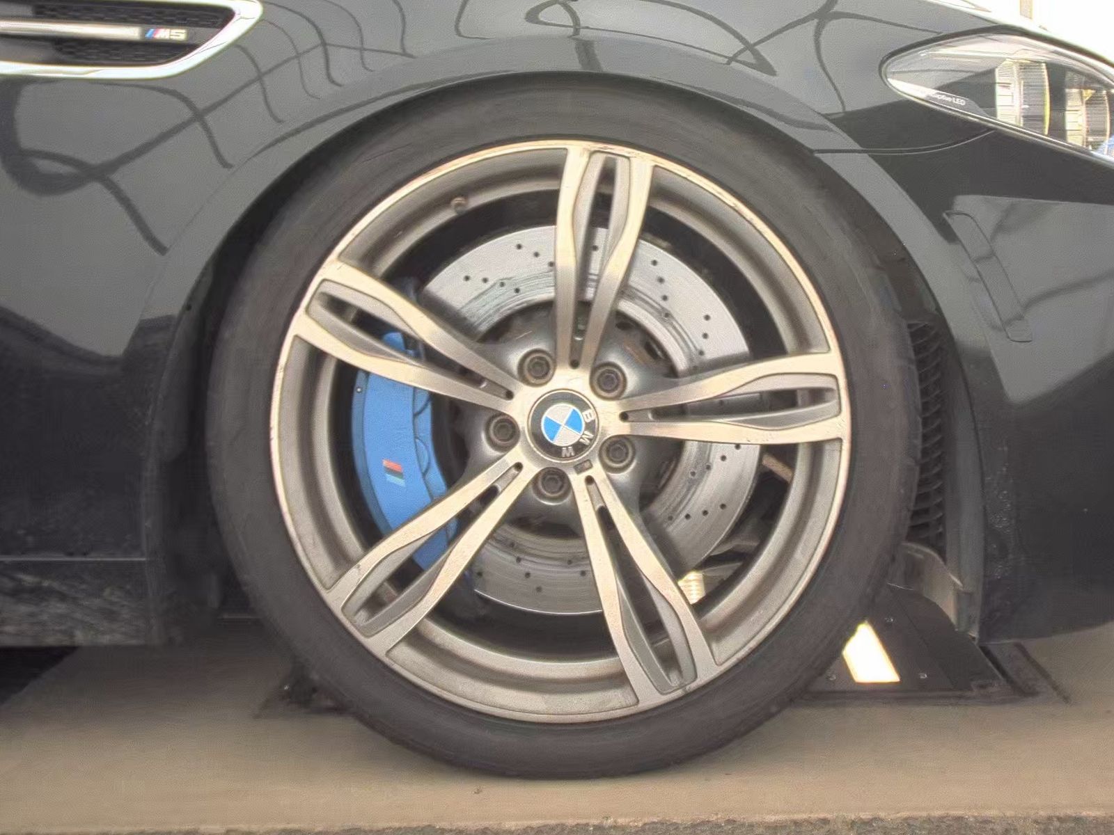 2014 BMW M5 Base RWD
