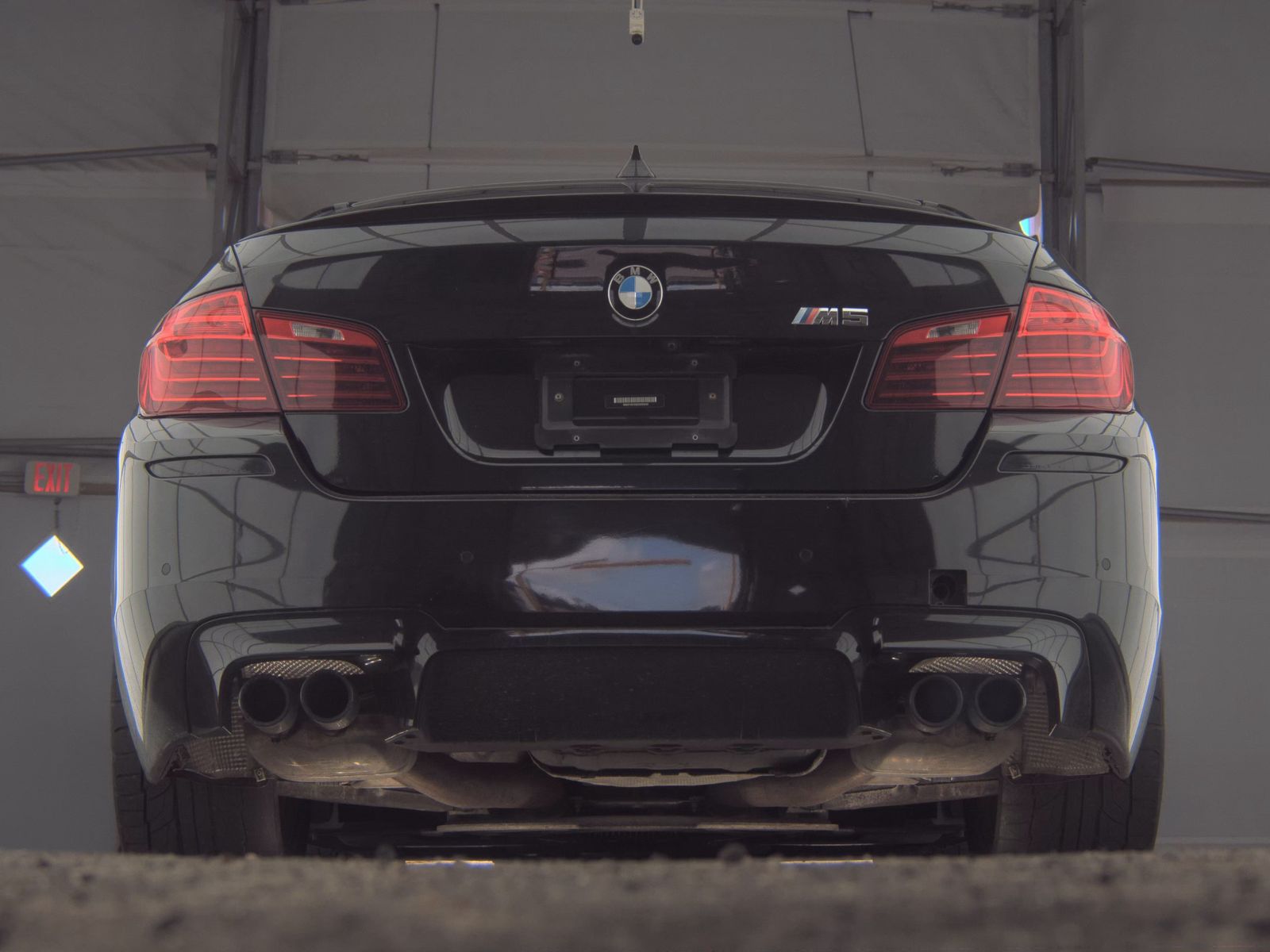 2014 BMW M5 Base RWD