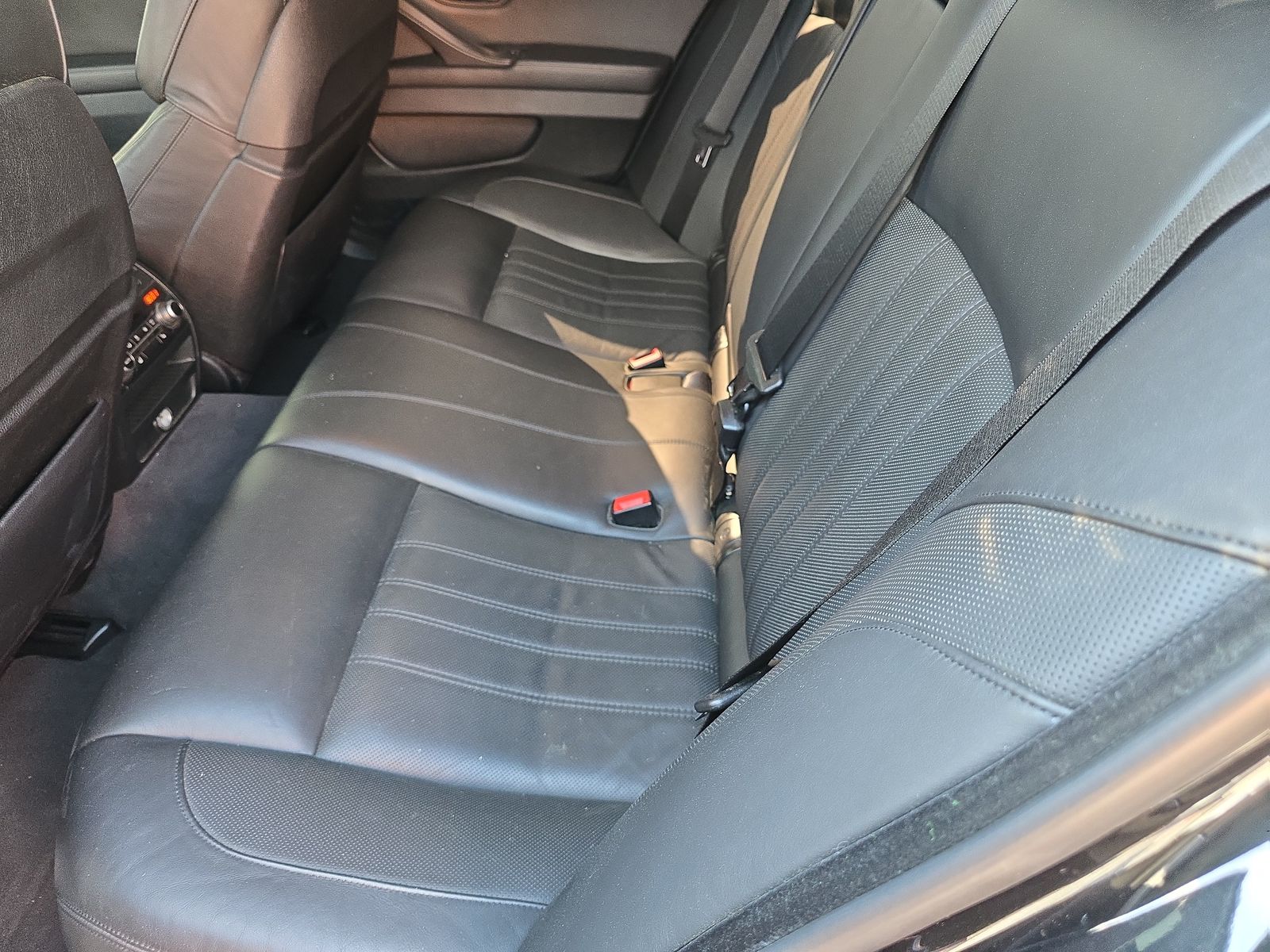 2014 BMW M5 Base RWD