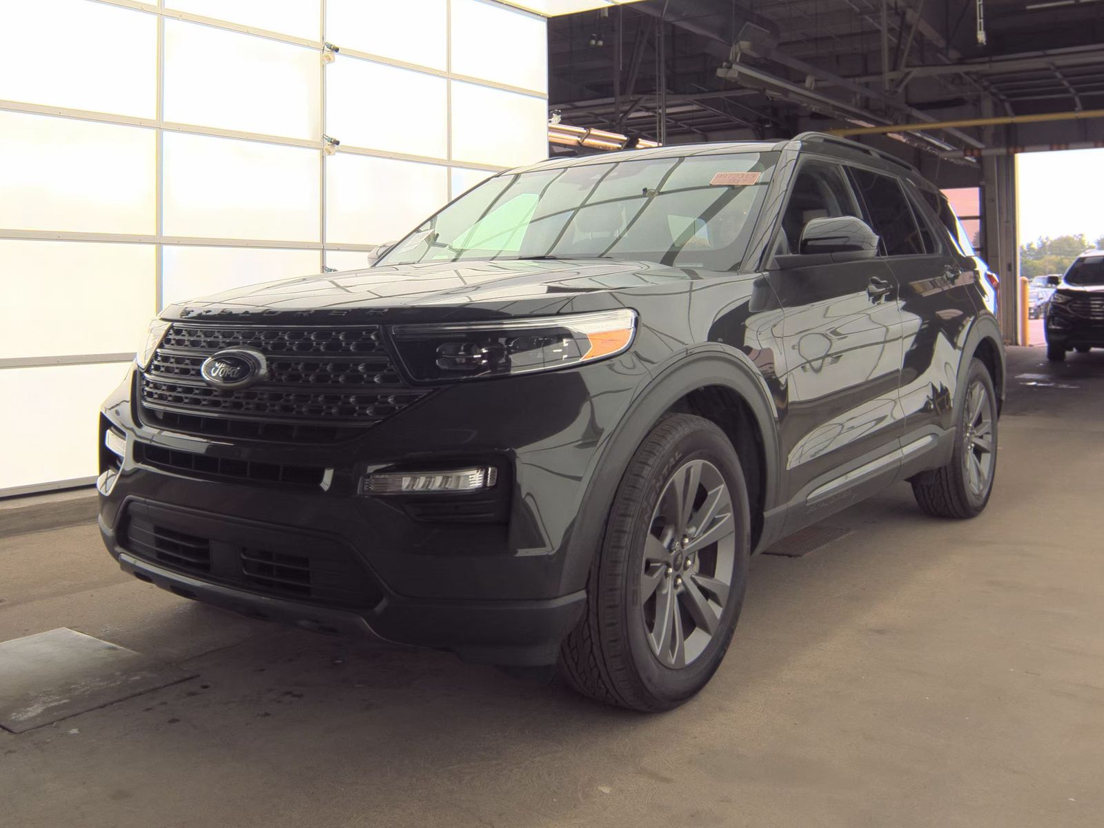 2022 Ford Explorer XLT AWD