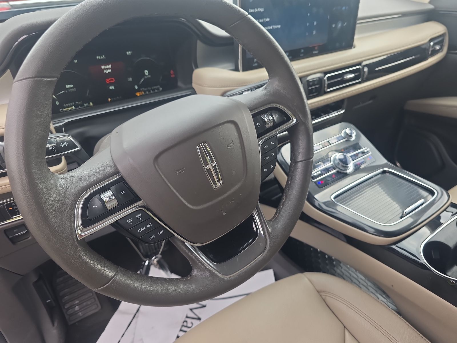 2022 Lincoln Nautilus Standard FWD