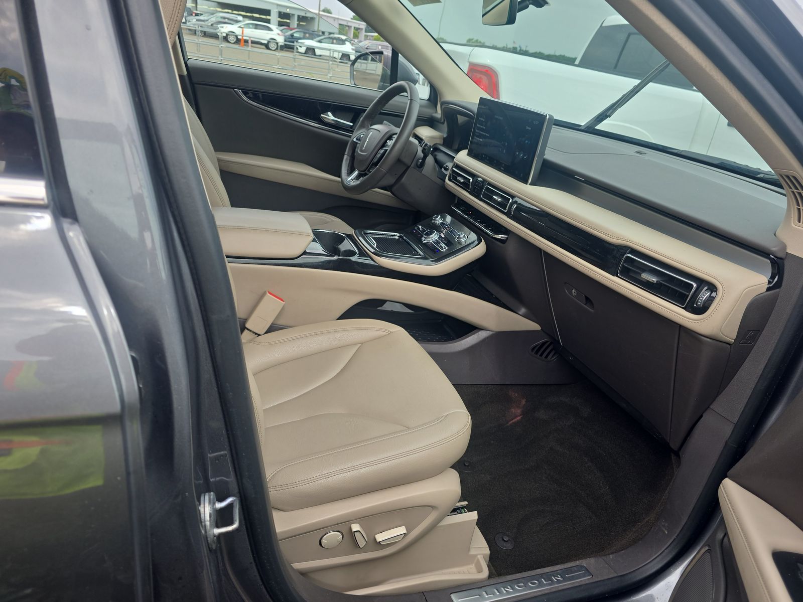 2022 Lincoln Nautilus Standard FWD