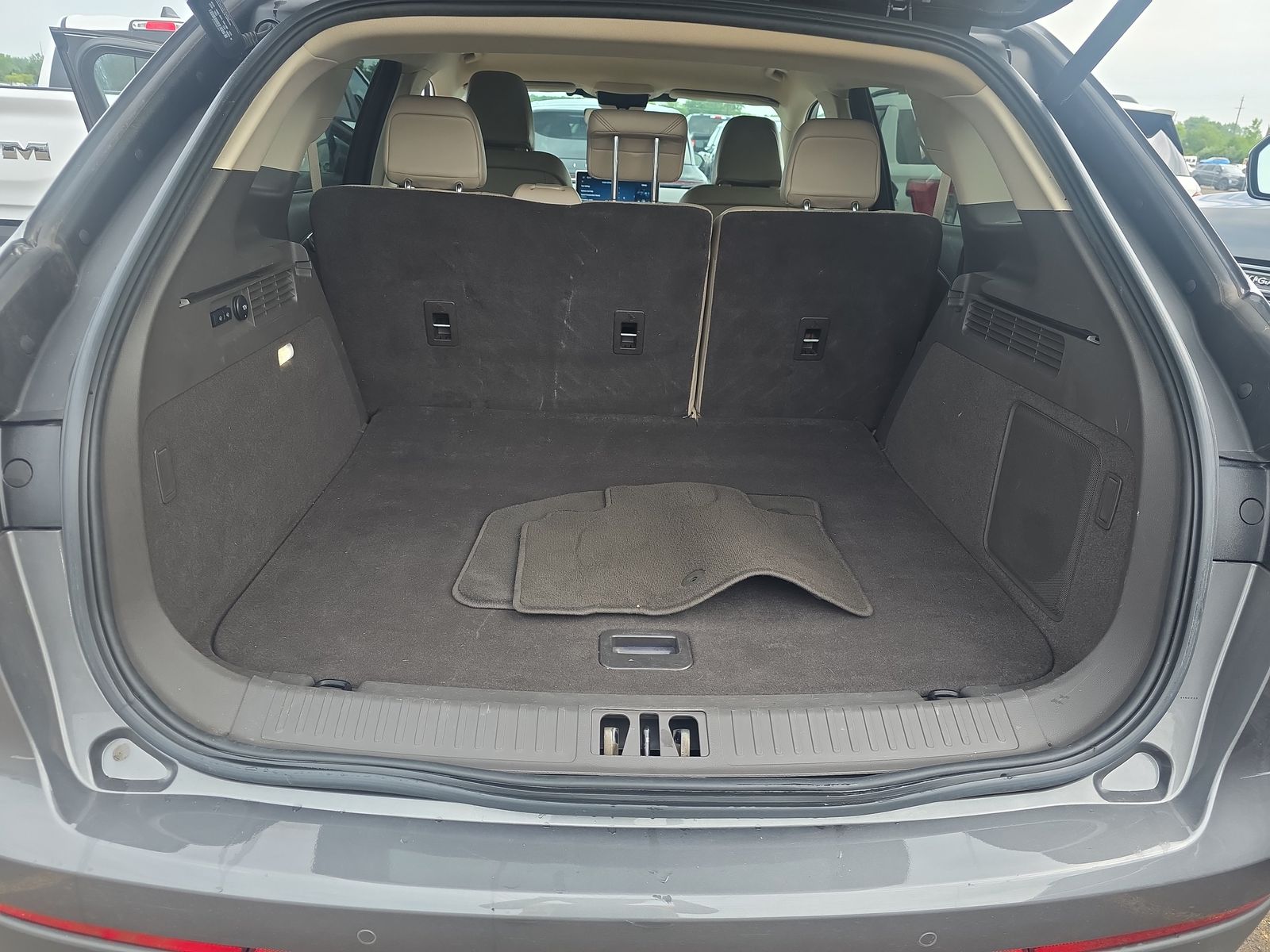 2022 Lincoln Nautilus Standard FWD
