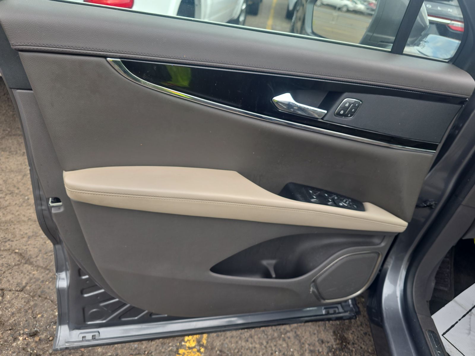 2022 Lincoln Nautilus Standard FWD
