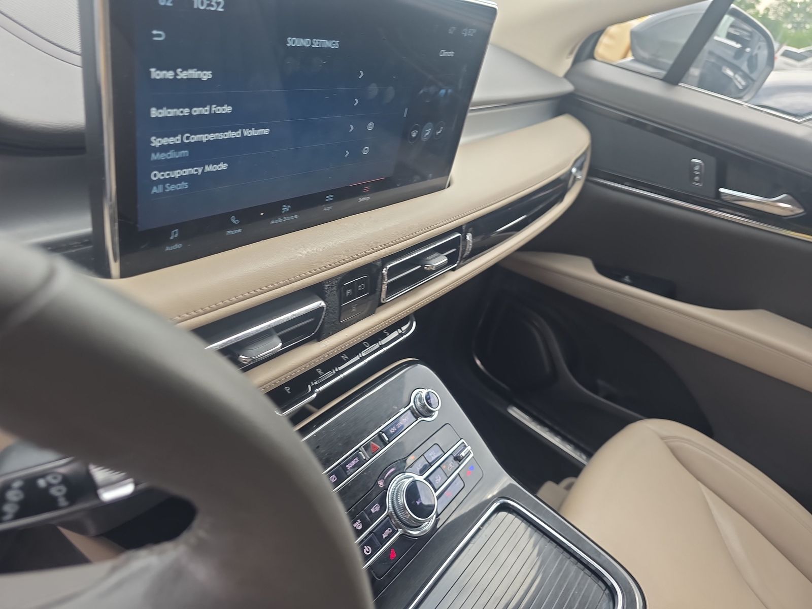 2022 Lincoln Nautilus Standard FWD