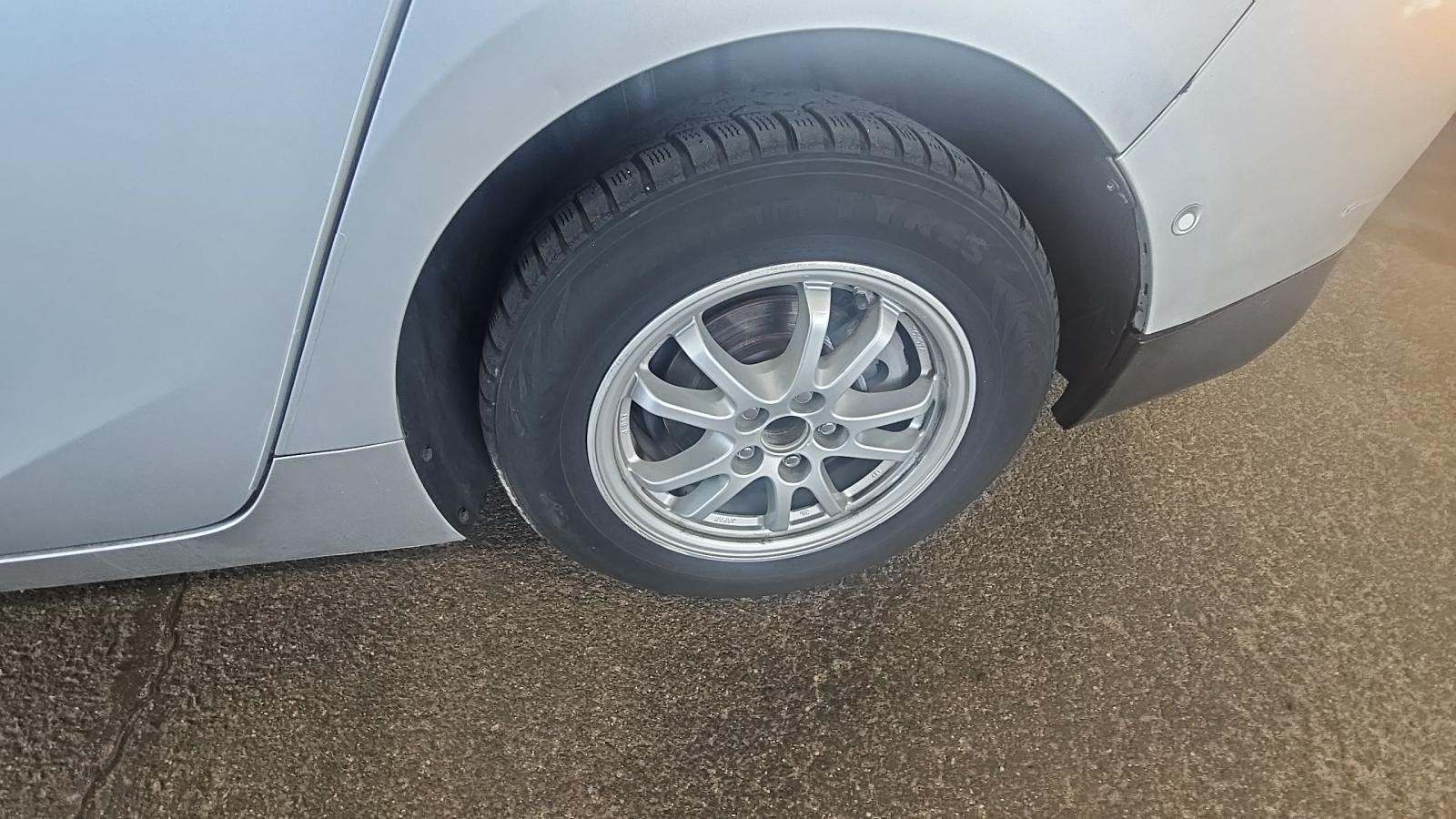 2018 Toyota Prius Two FWD