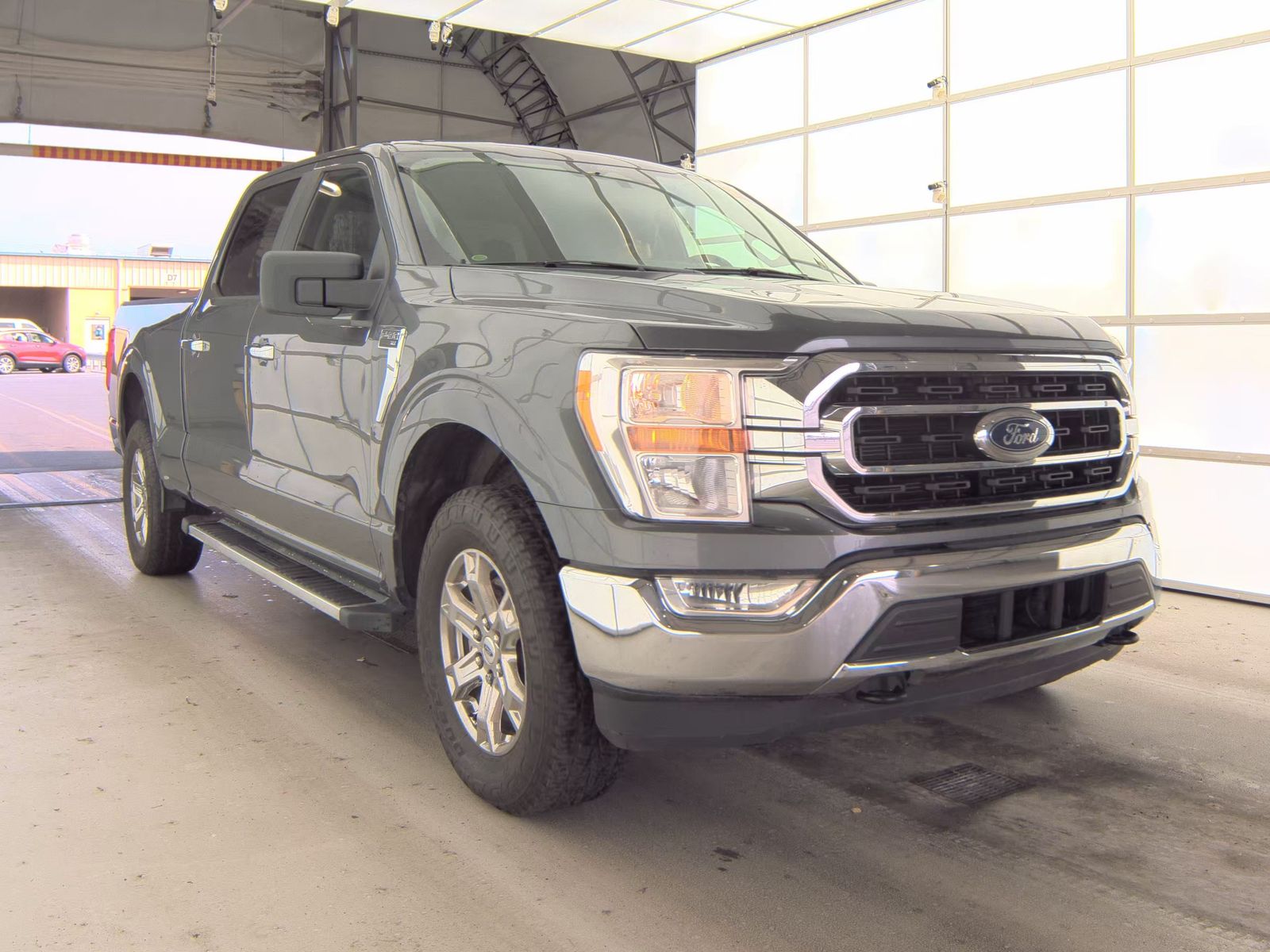 2022 Ford F-150 XLT AWD