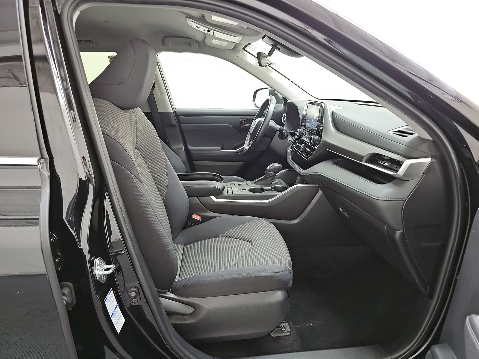 2022 Toyota Highlander LE AWD