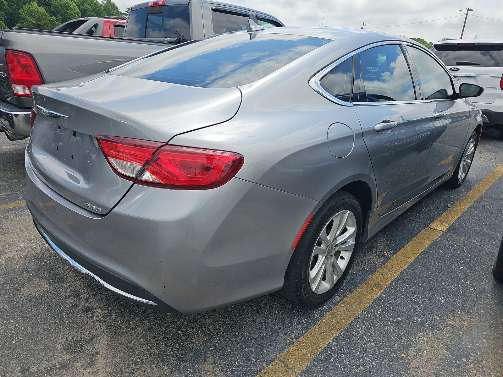 2017 Chrysler 200 Limited Platinum FWD