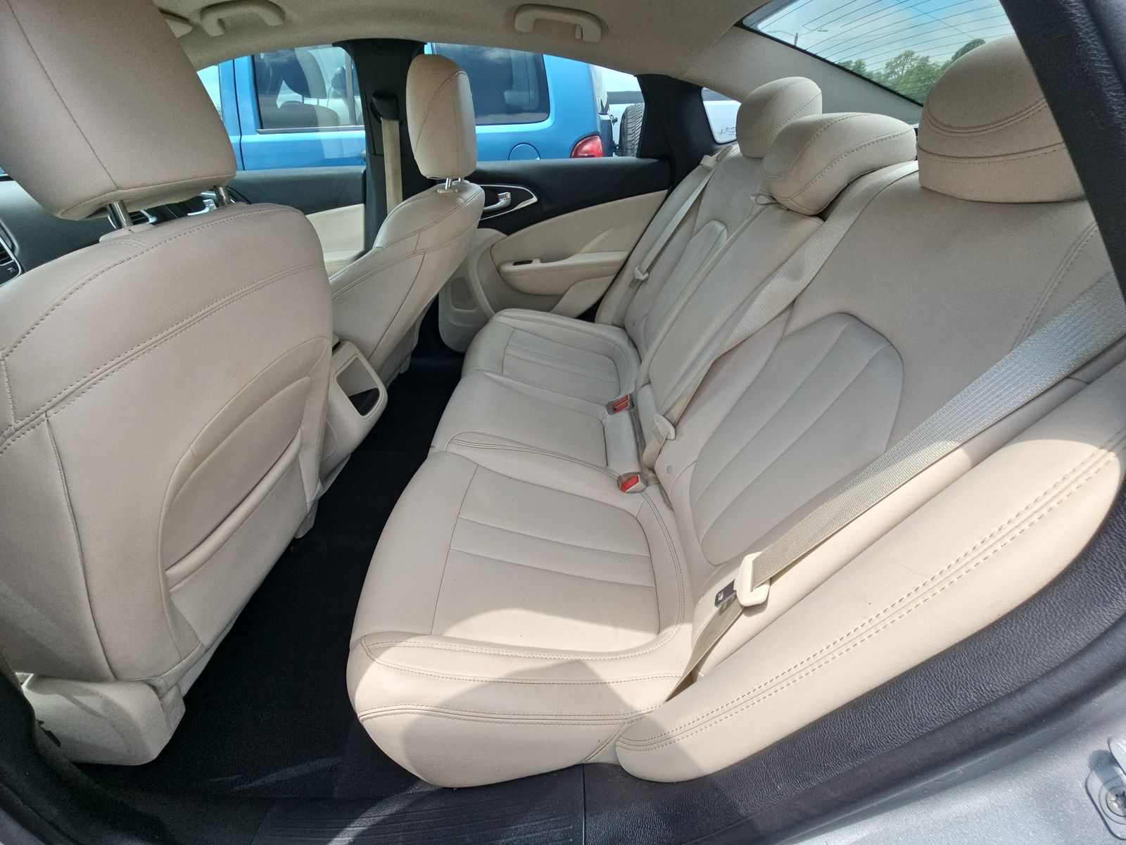 2017 Chrysler 200 Limited Platinum FWD