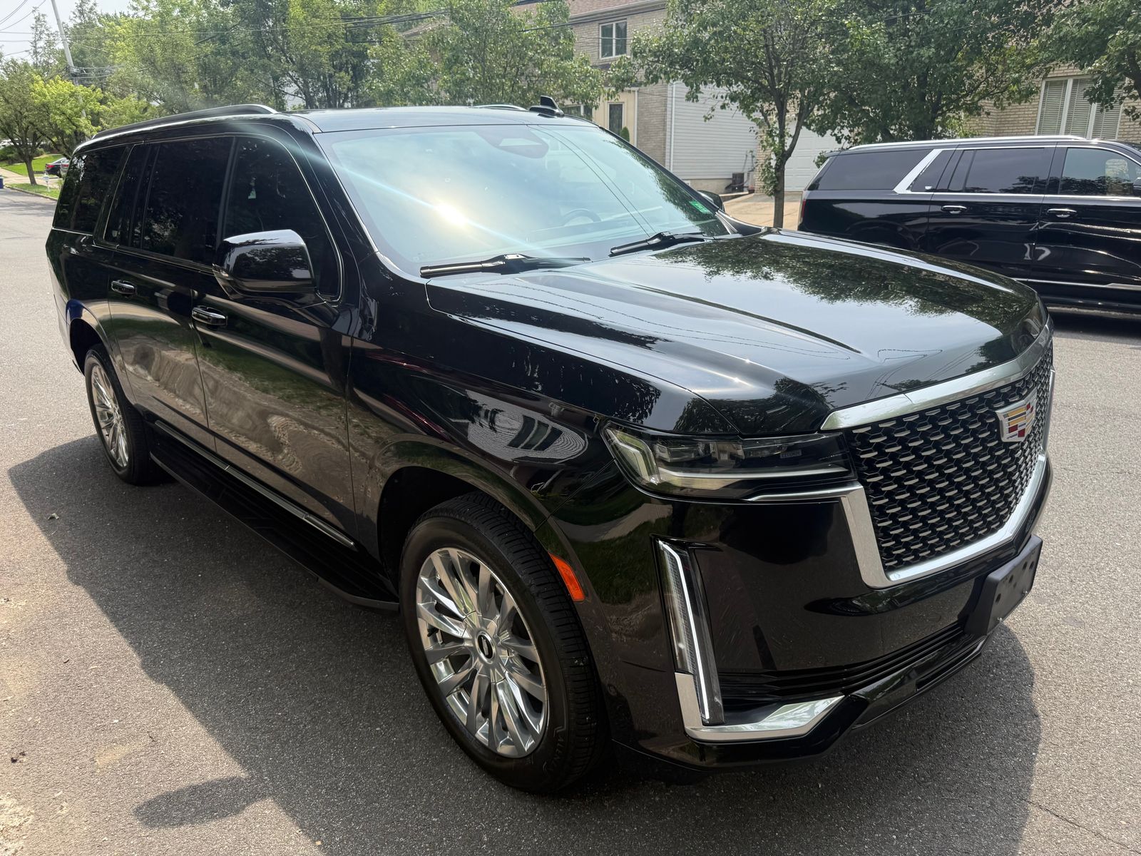 2022 Cadillac Escalade ESV Premium Luxury AWD