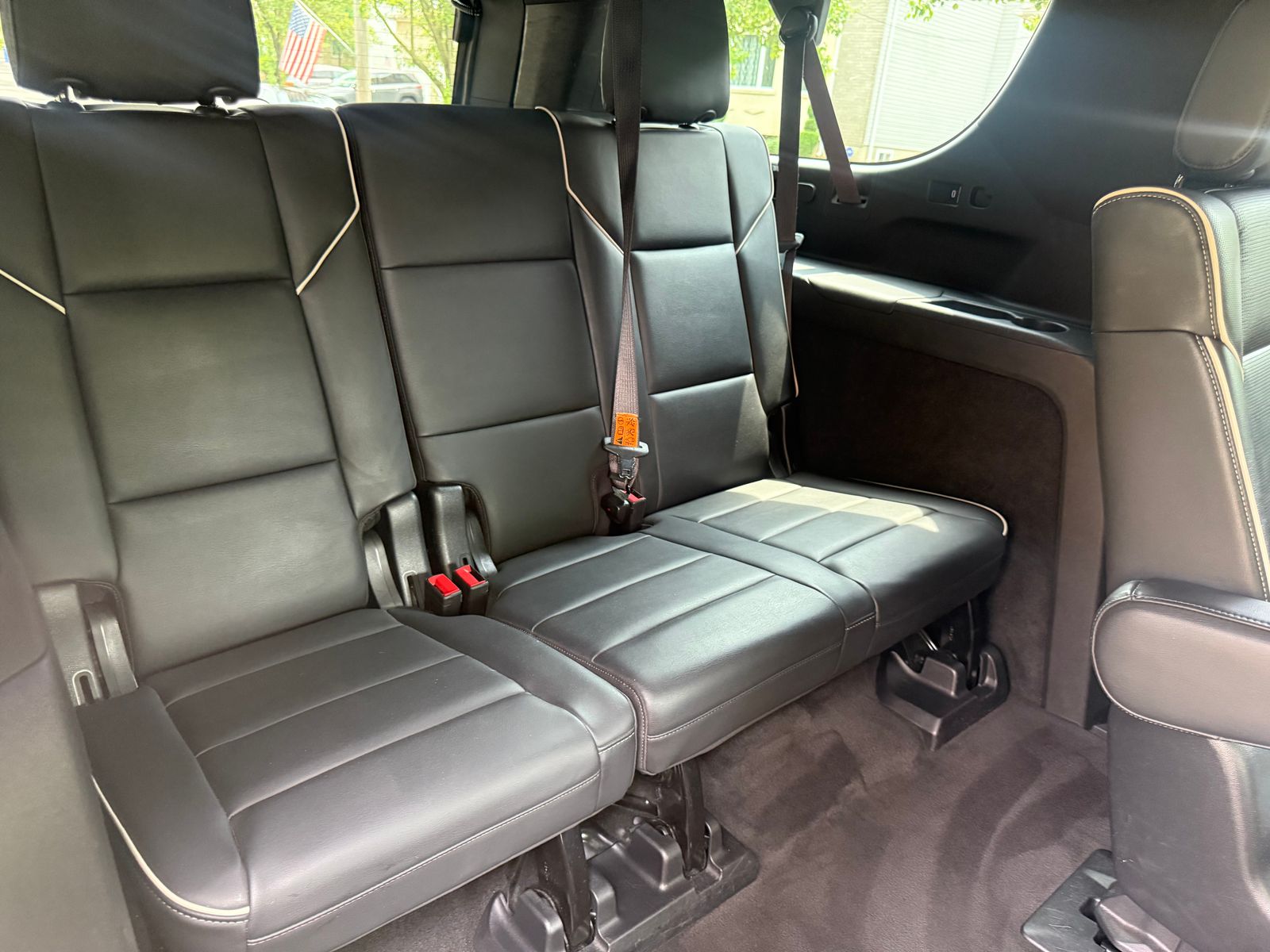 2022 Cadillac Escalade ESV Premium Luxury AWD