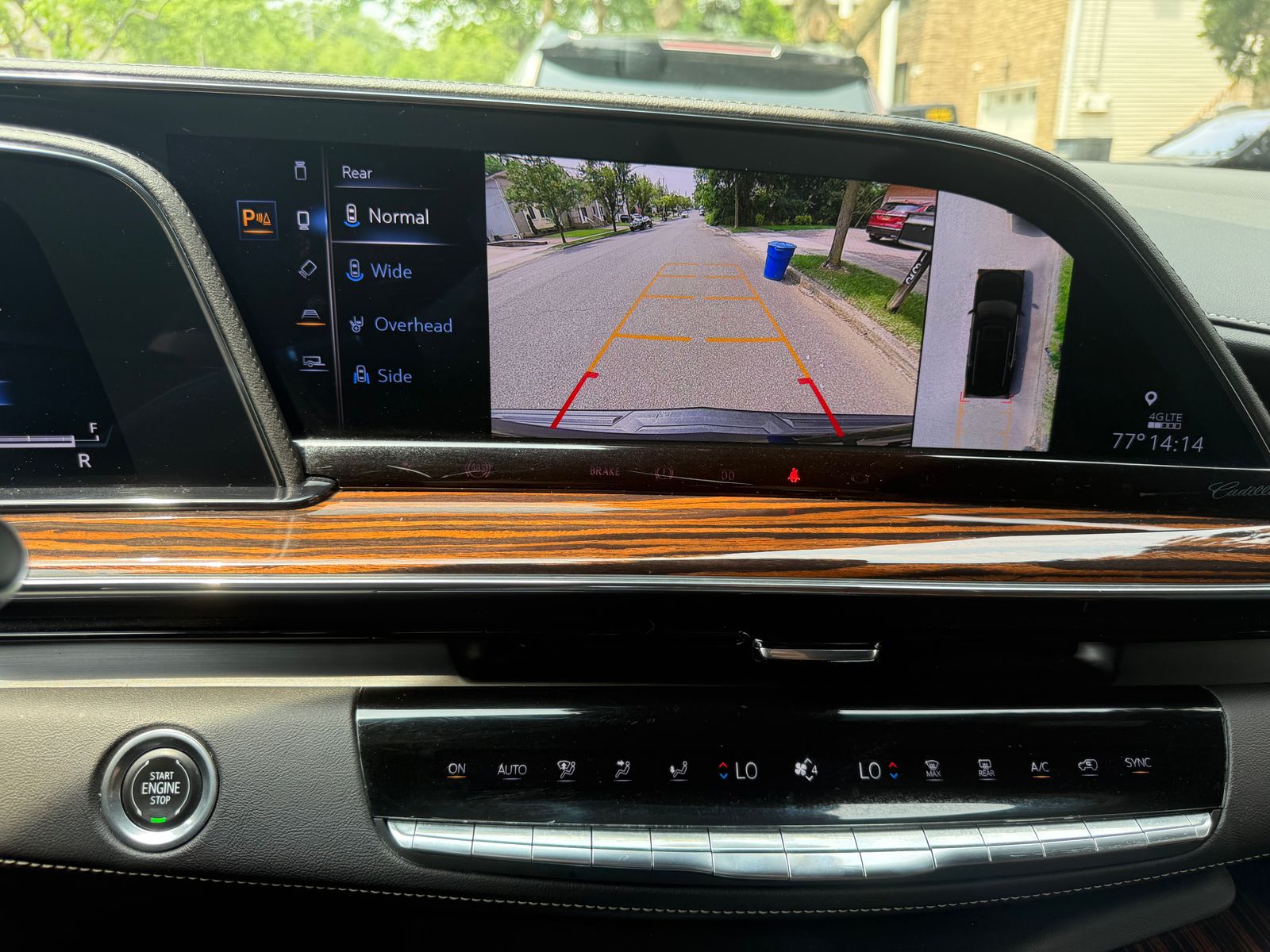 2022 Cadillac Escalade ESV Premium Luxury AWD
