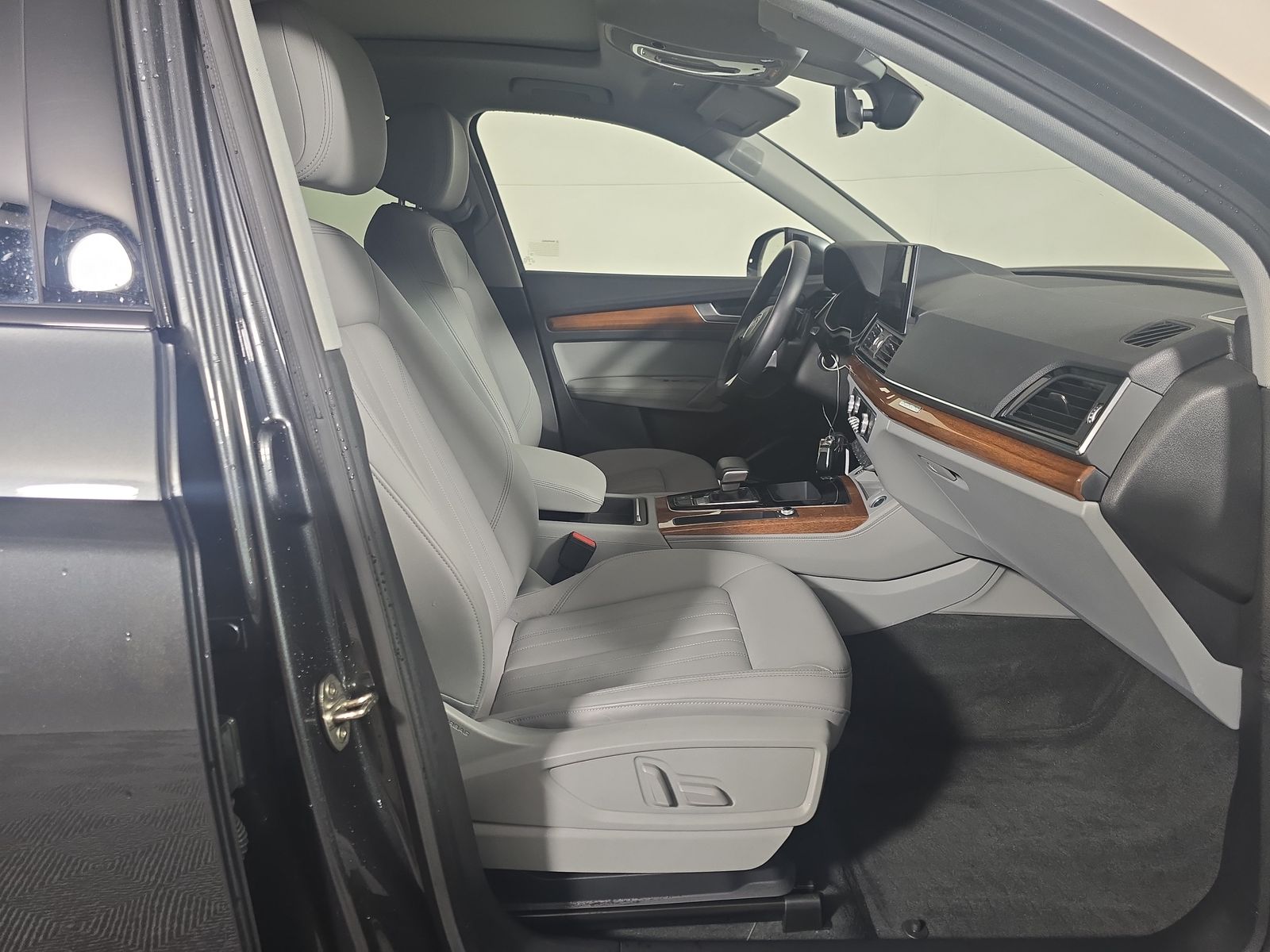 2022 Audi Q5 S line Premium Plus AWD