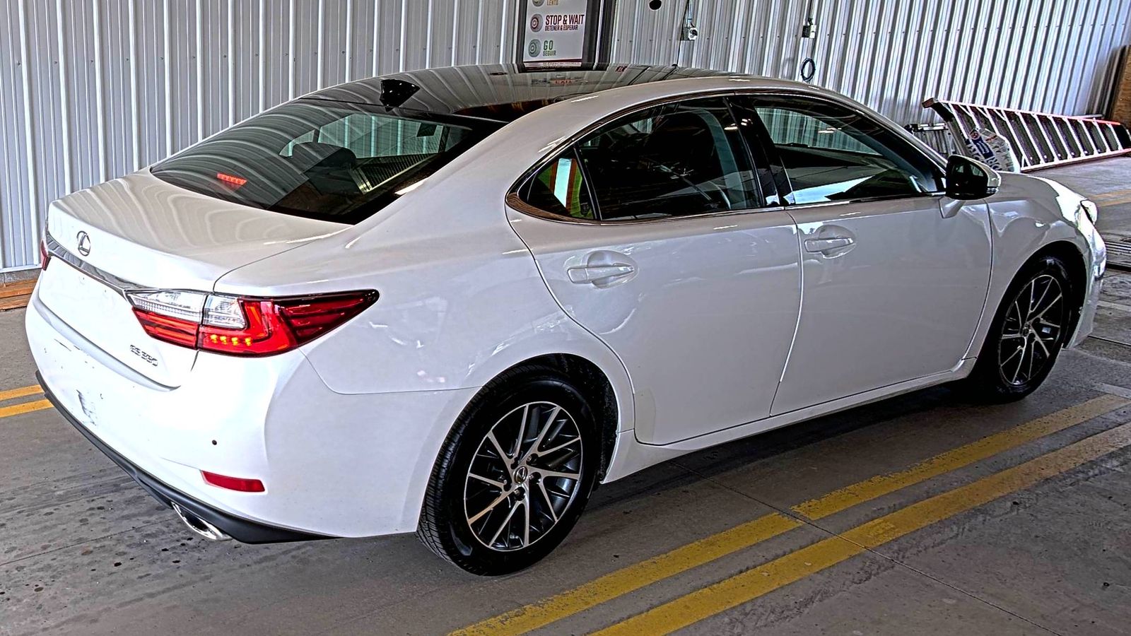 2016 Lexus ES ES 350 FWD