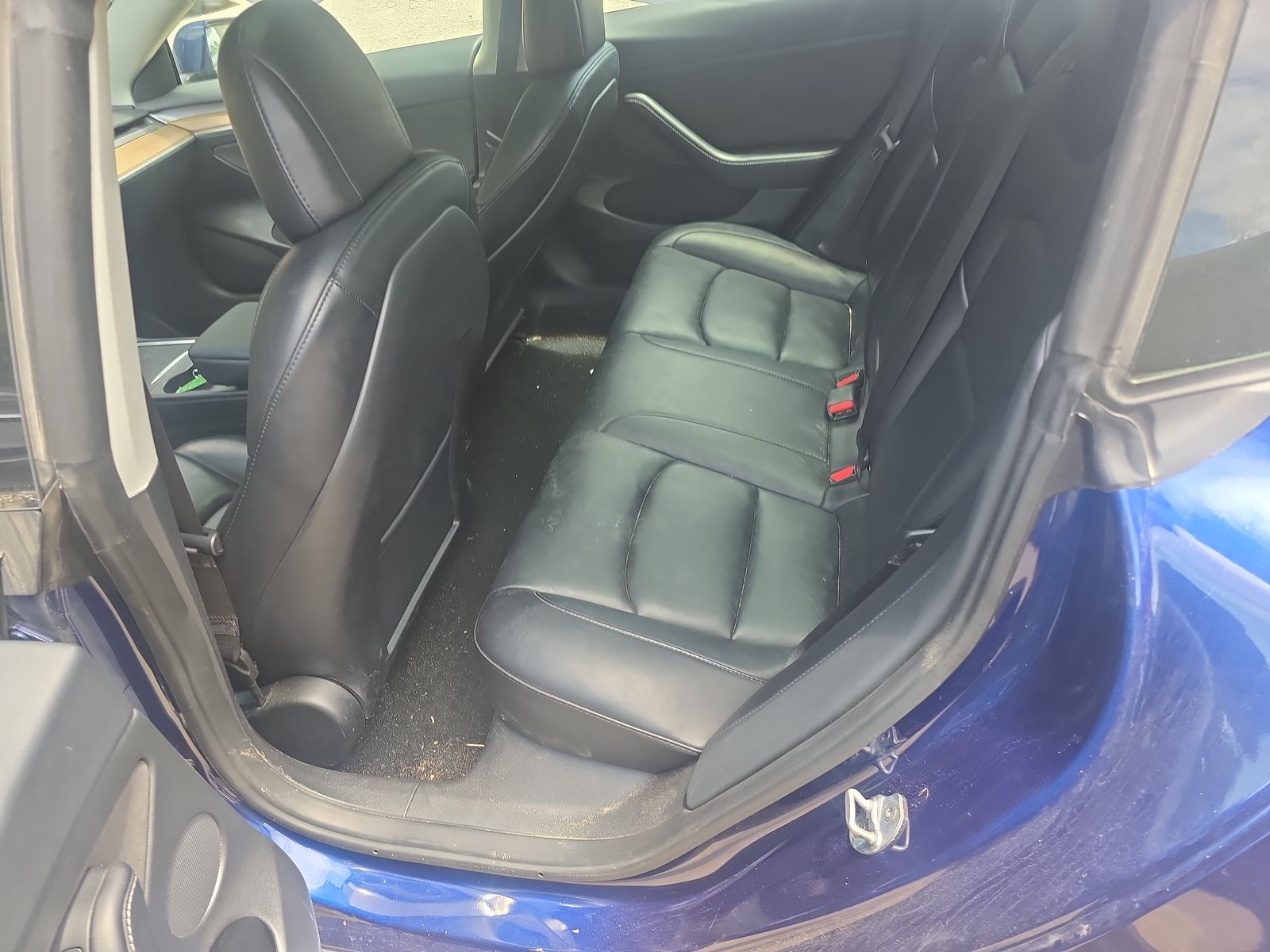 2023 Tesla Model 3 Standard Range RWD