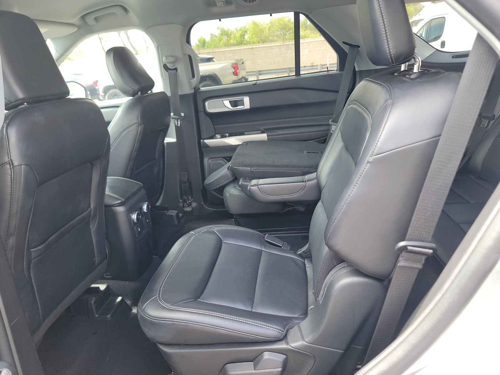 2023 Ford Explorer Limited AWD