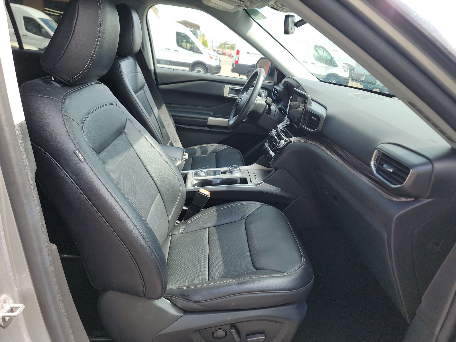 2023 Ford Explorer Limited AWD