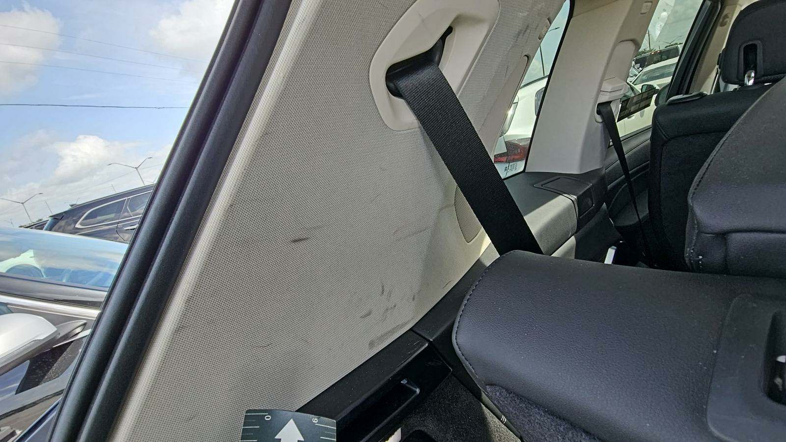 2025 BMW X7 xDrive40i AWD