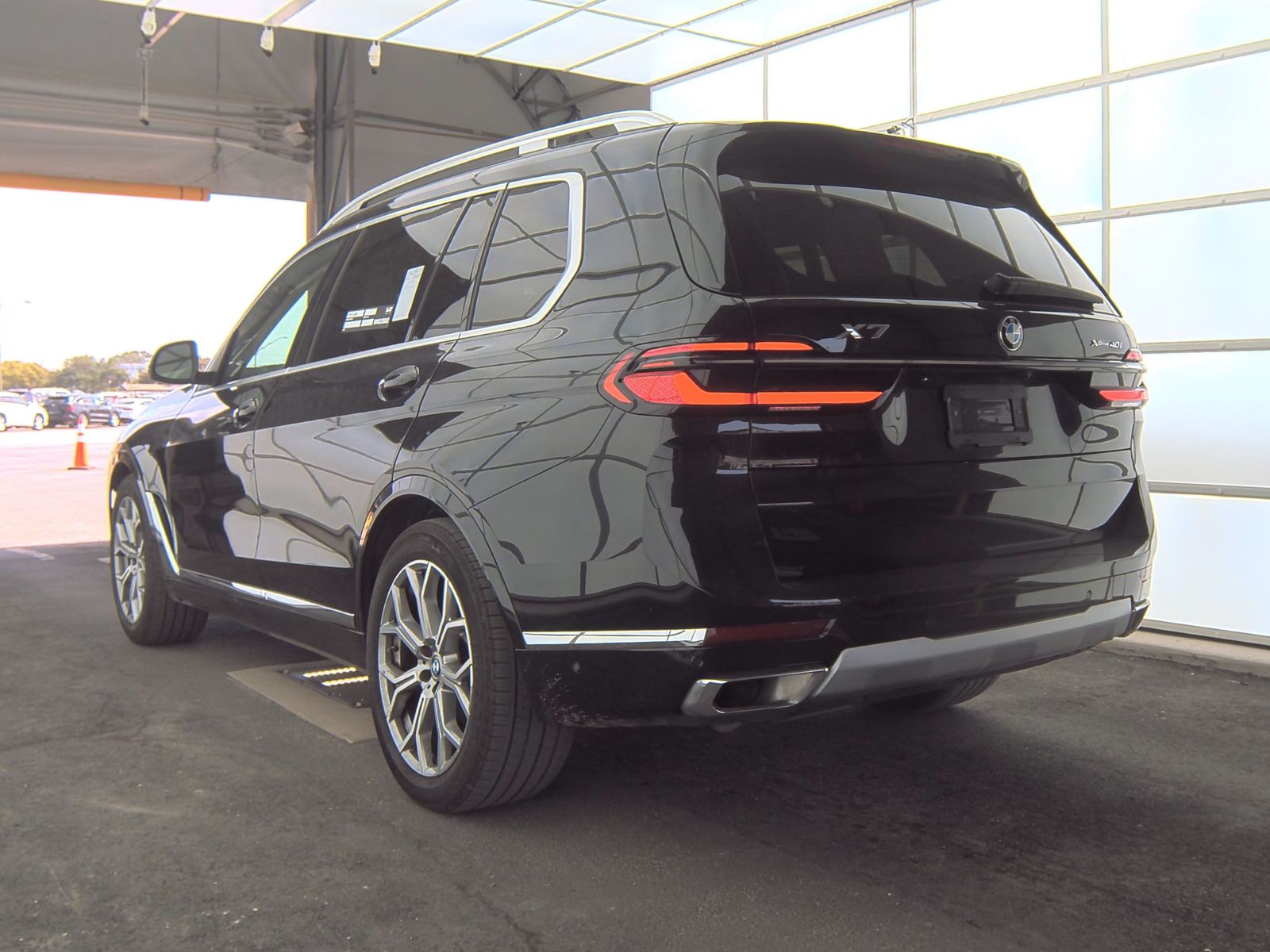 2025 BMW X7 xDrive40i AWD