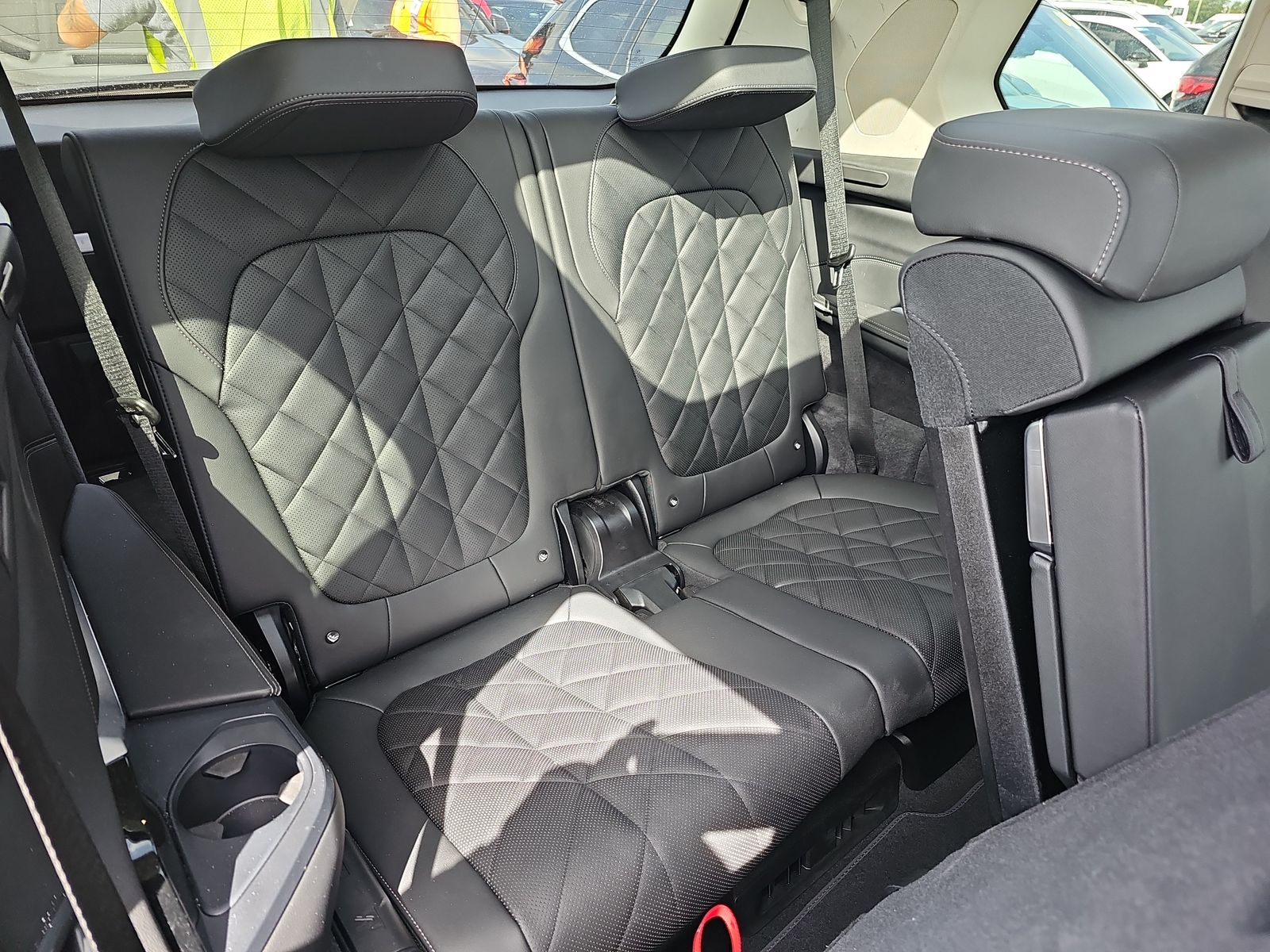 2025 BMW X7 xDrive40i AWD