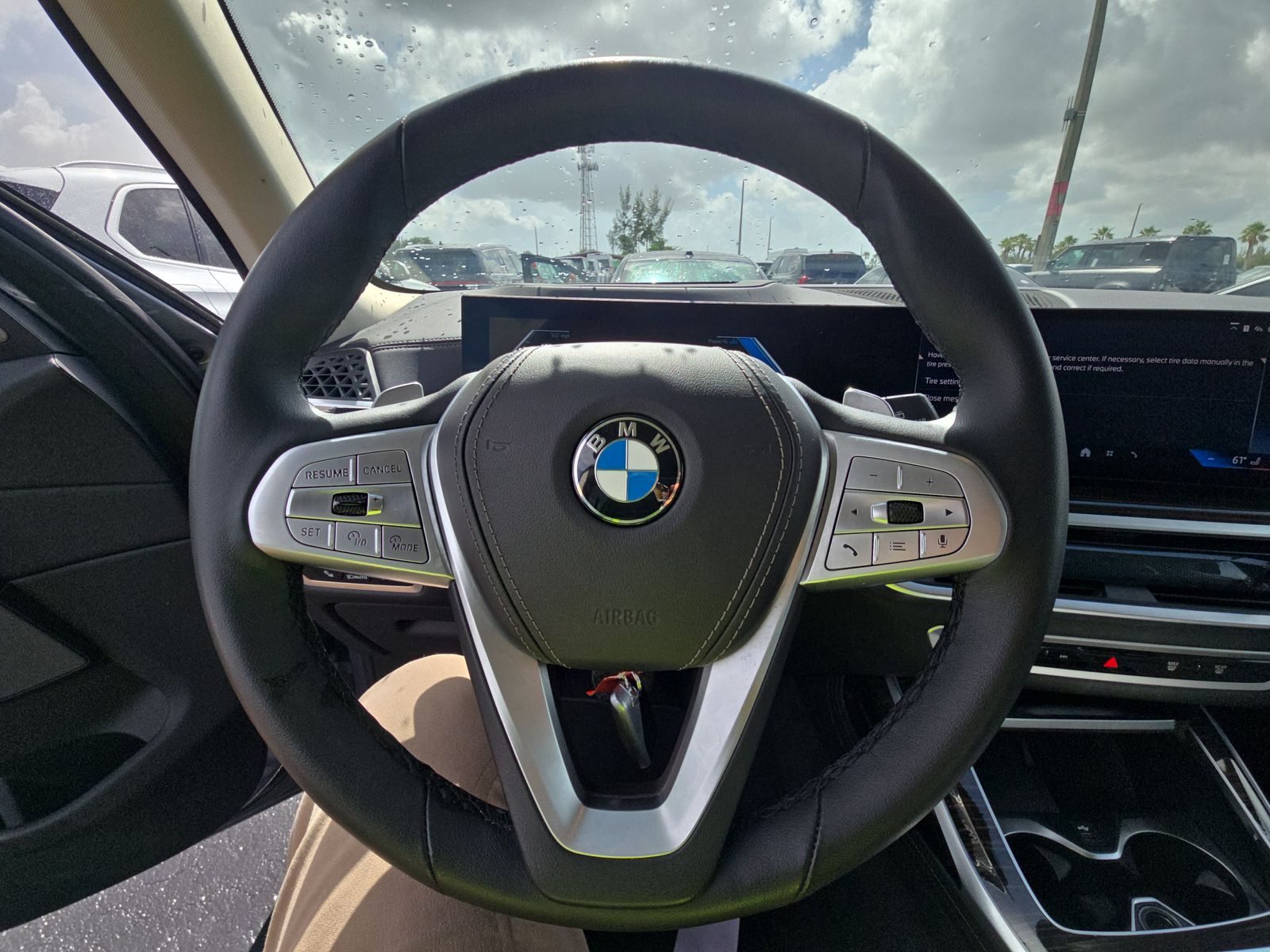 2025 BMW X7 xDrive40i AWD