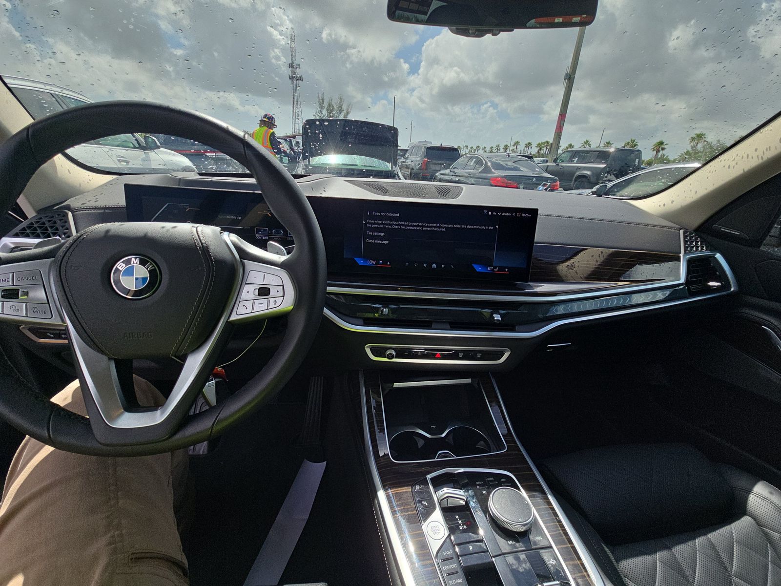 2025 BMW X7 xDrive40i AWD