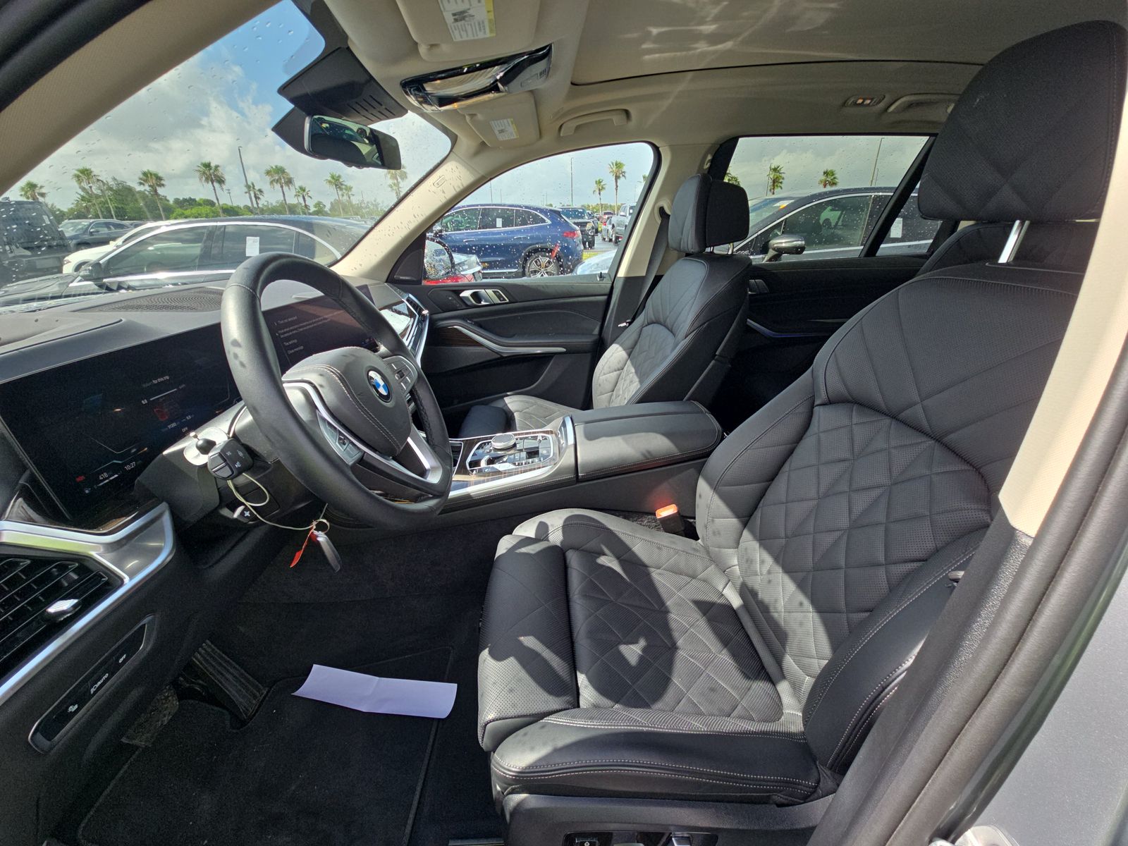 2025 BMW X7 xDrive40i AWD