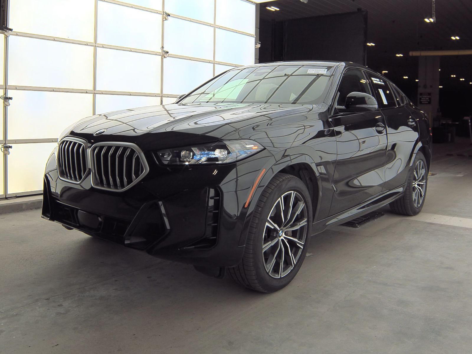 2025 BMW X6 xDrive40i AWD