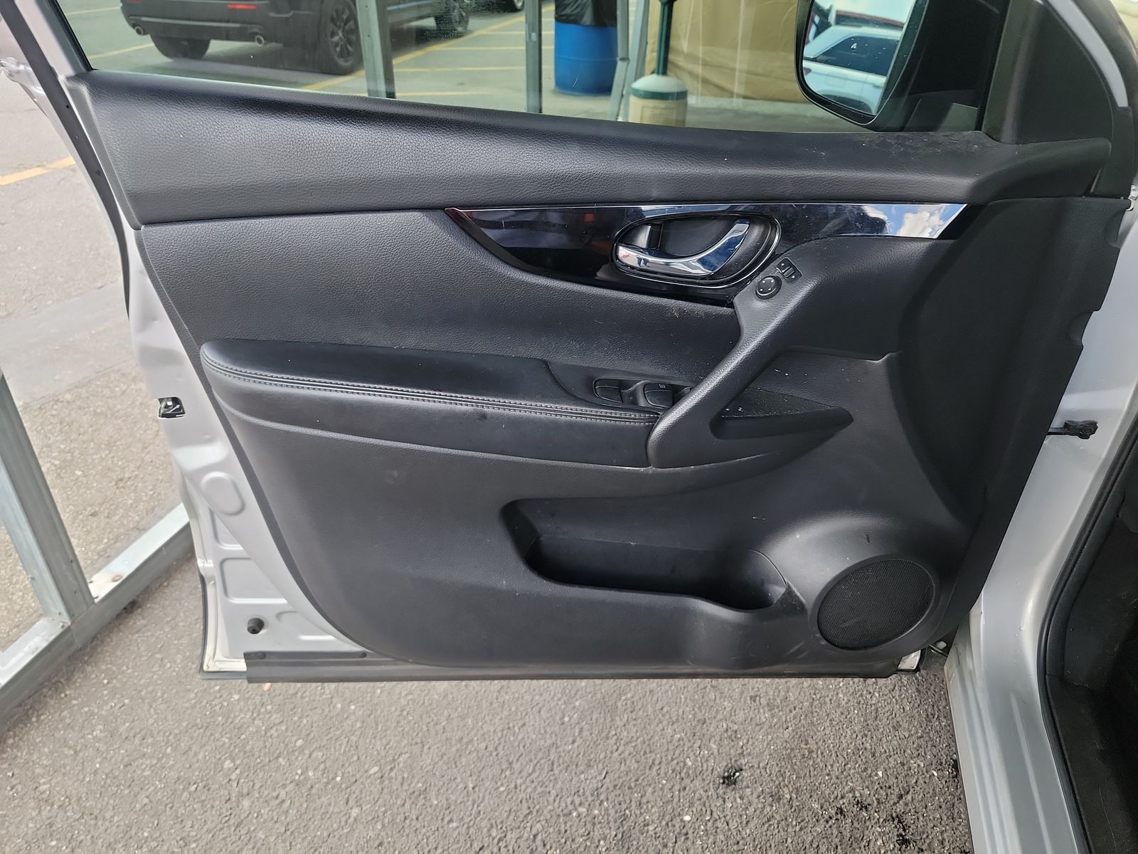 2017 Nissan Rogue Sport SV AWD