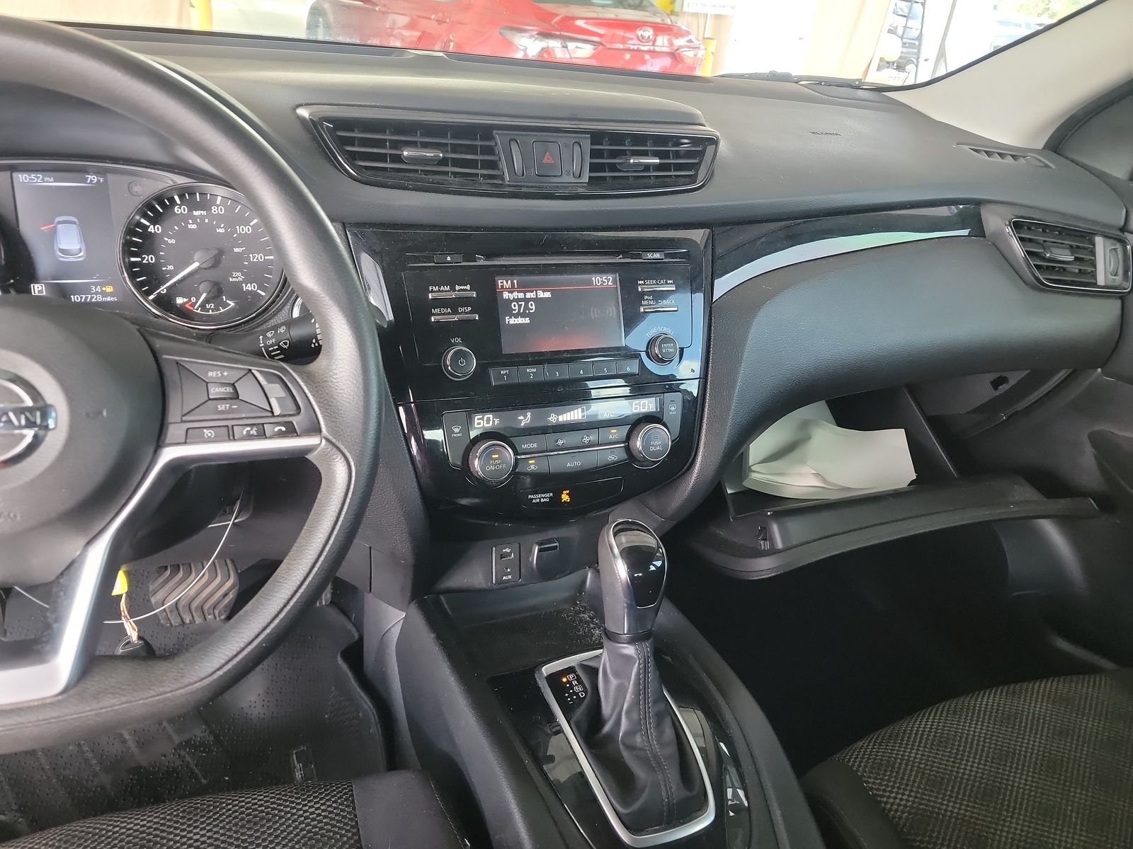 2017 Nissan Rogue Sport SV AWD