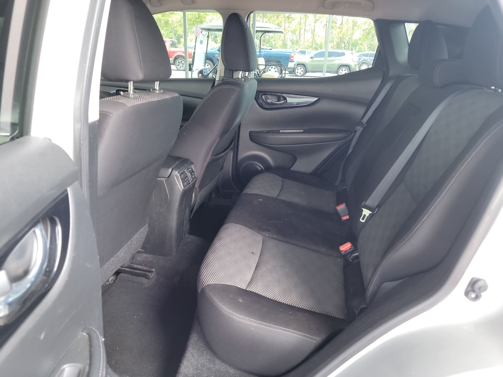 2017 Nissan Rogue Sport SV AWD