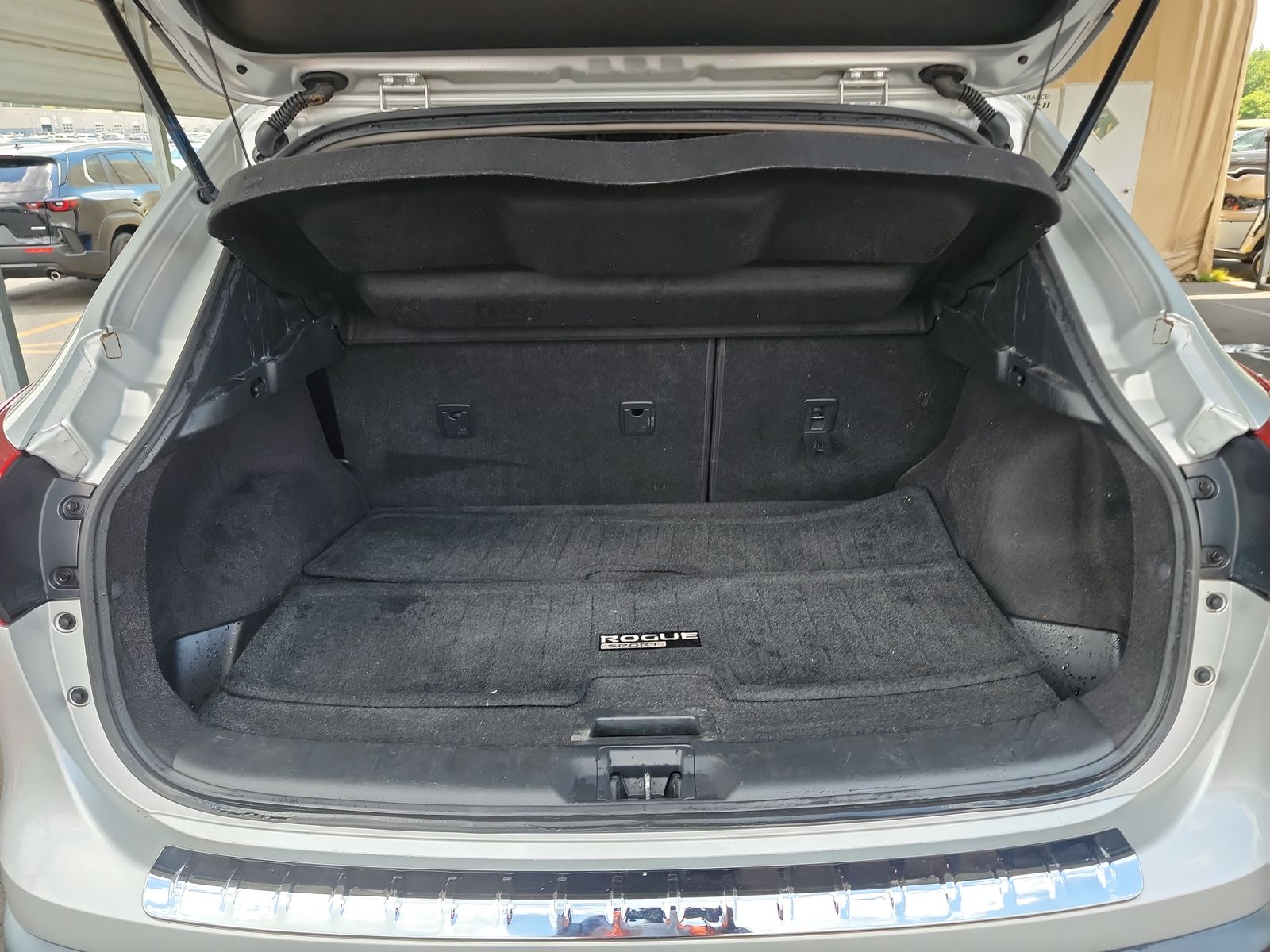 2017 Nissan Rogue Sport SV AWD