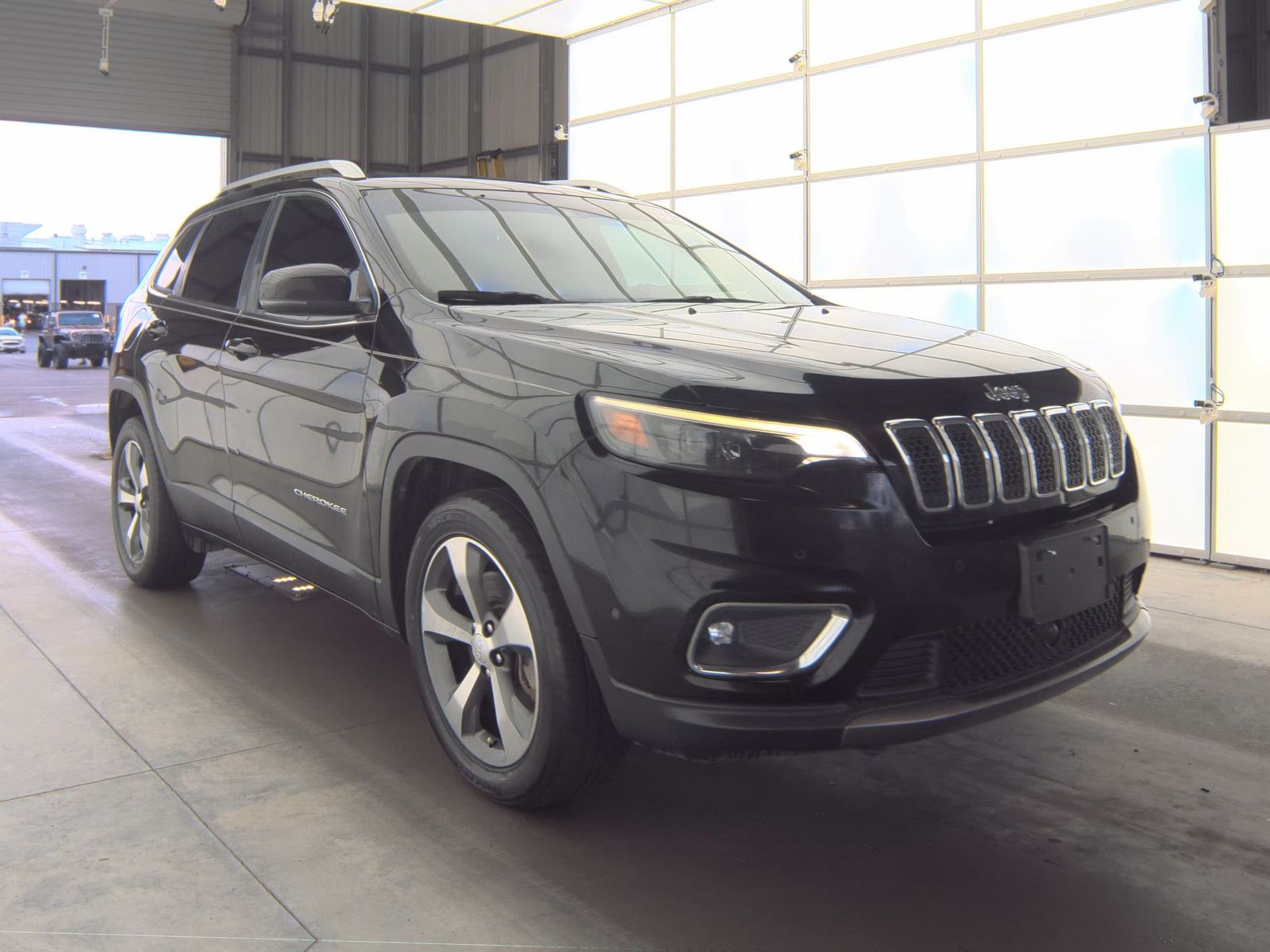 2019 Jeep Cherokee Limited FWD