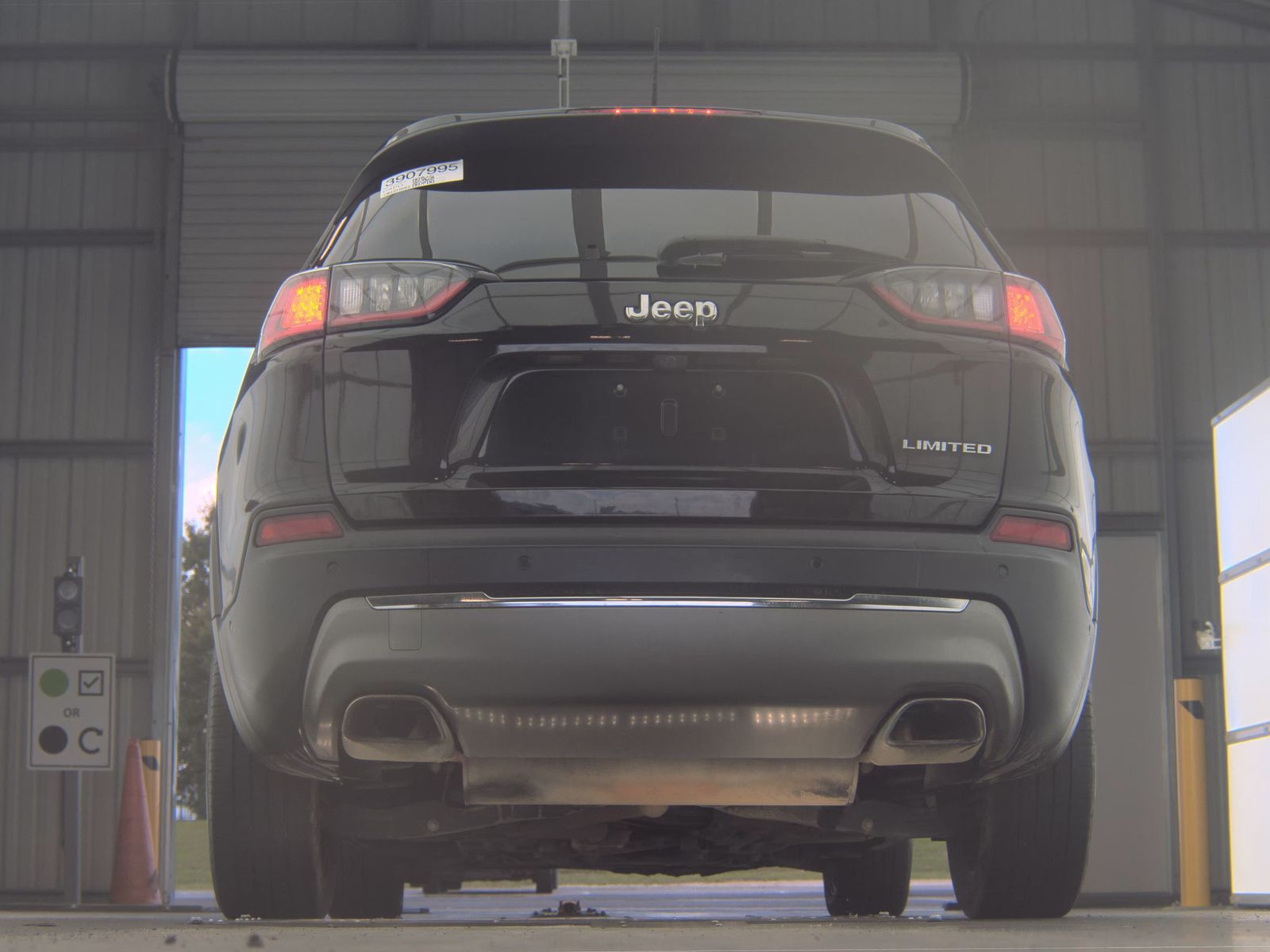 2019 Jeep Cherokee Limited FWD