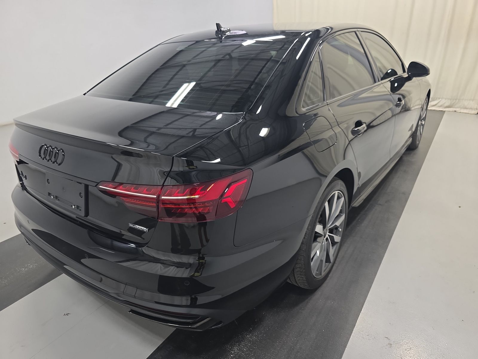 2022 Audi A4 Premium Plus AWD