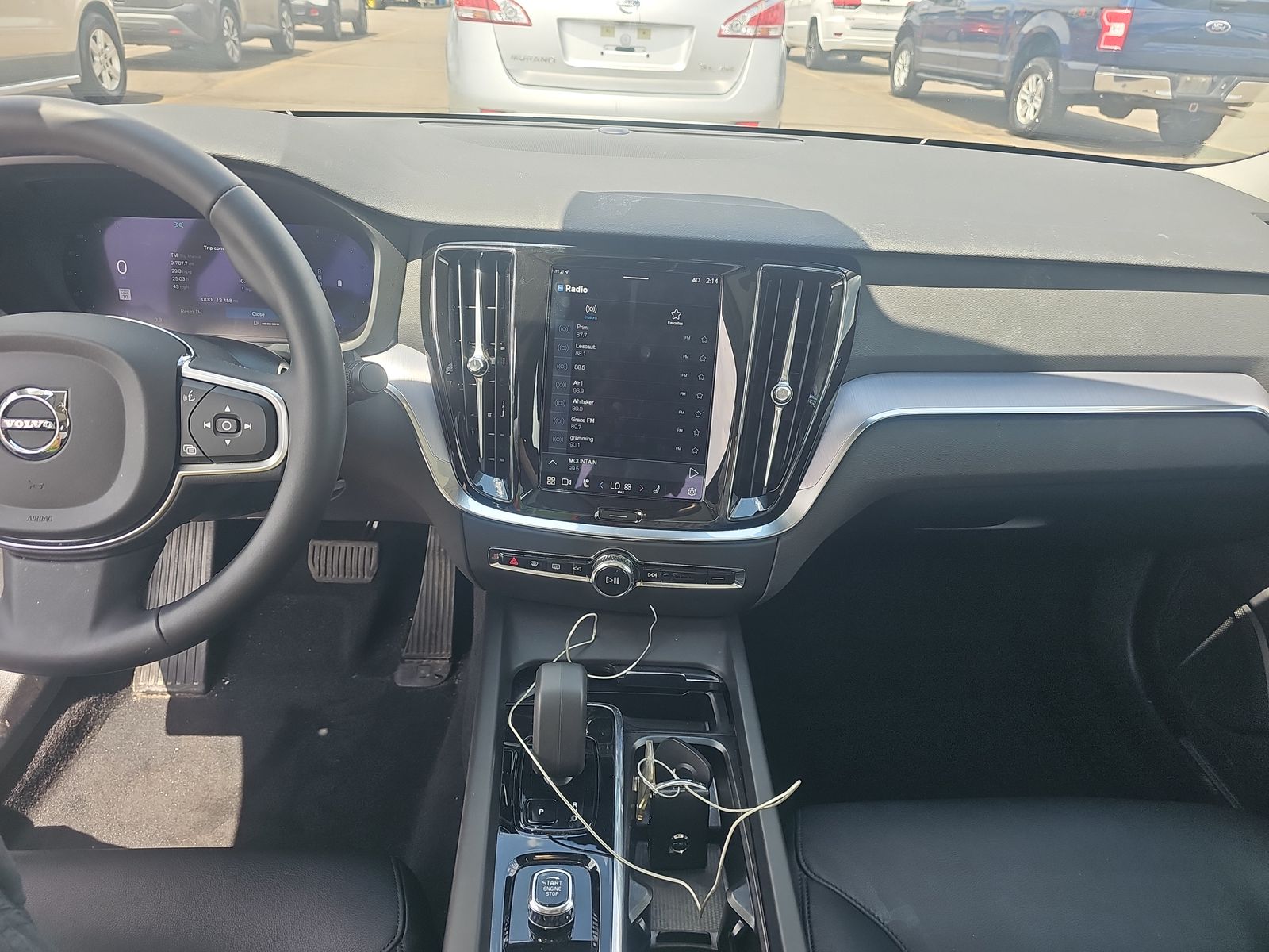 2025 Volvo S60 B5 Core AWD