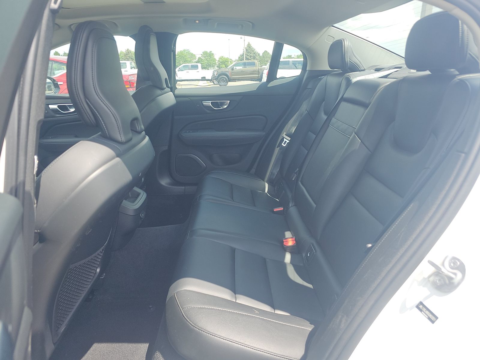 2025 Volvo S60 B5 Core AWD