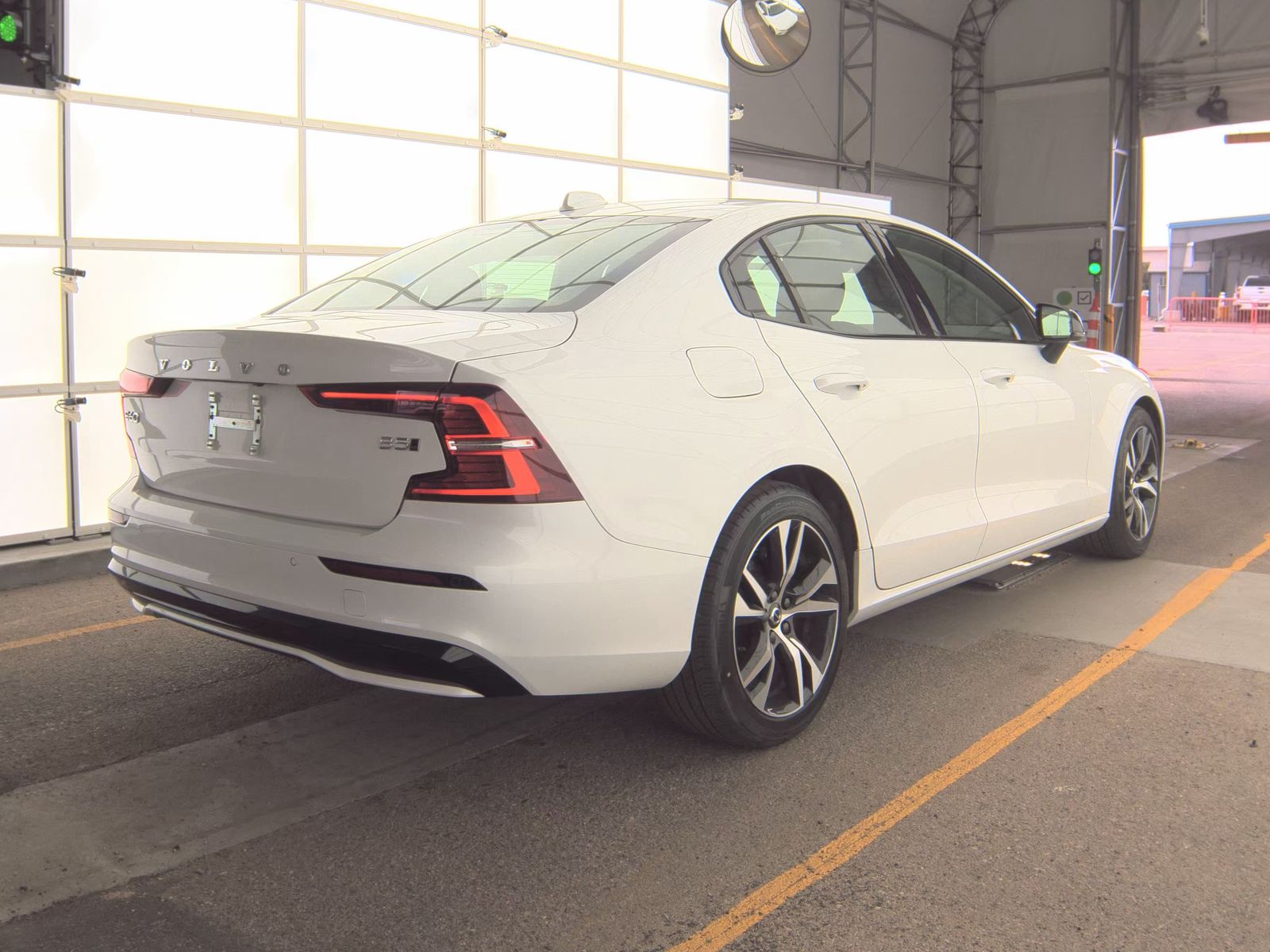 2025 Volvo S60 B5 Core AWD