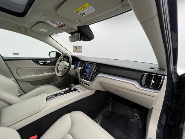 2024 Volvo S60 B5 Core FWD