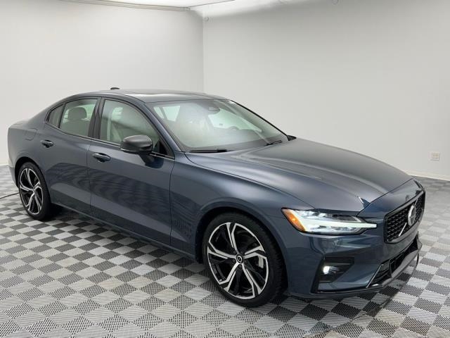 2024 Volvo S60 B5 Core FWD