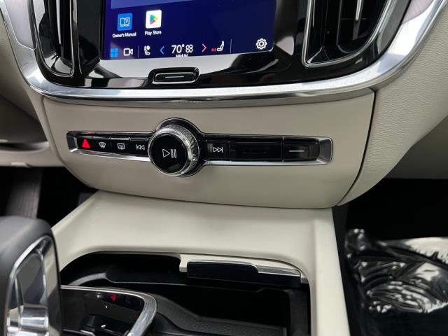 2024 Volvo S60 B5 Core FWD