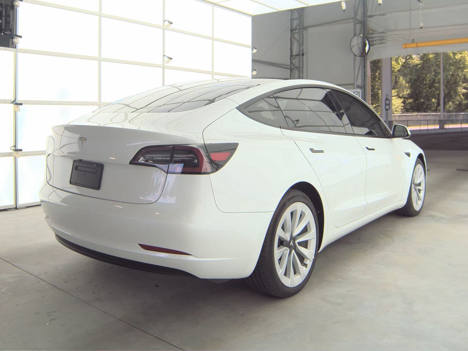2023 Tesla Model 3 Standard Range RWD
