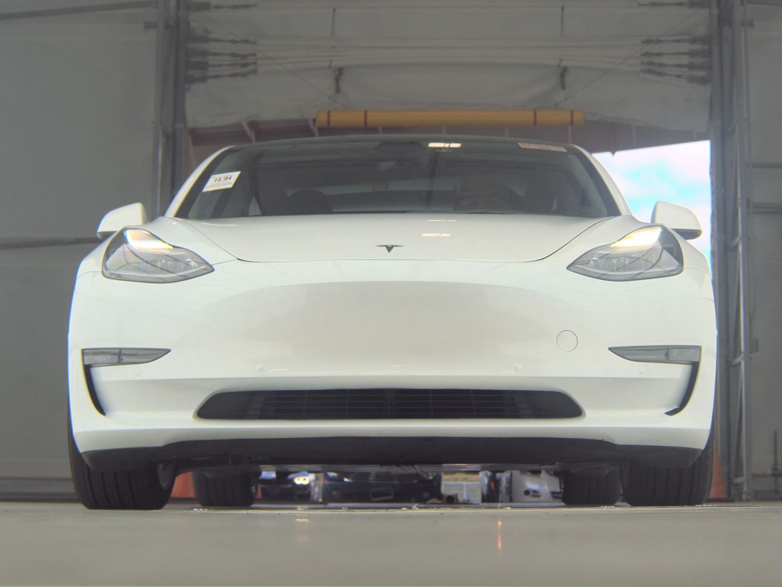 2023 Tesla Model 3 Standard Range RWD