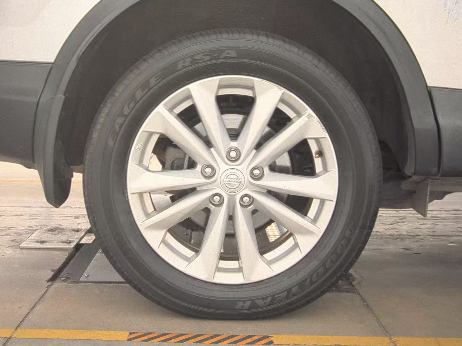 2017 Nissan Rogue Sport SV AWD