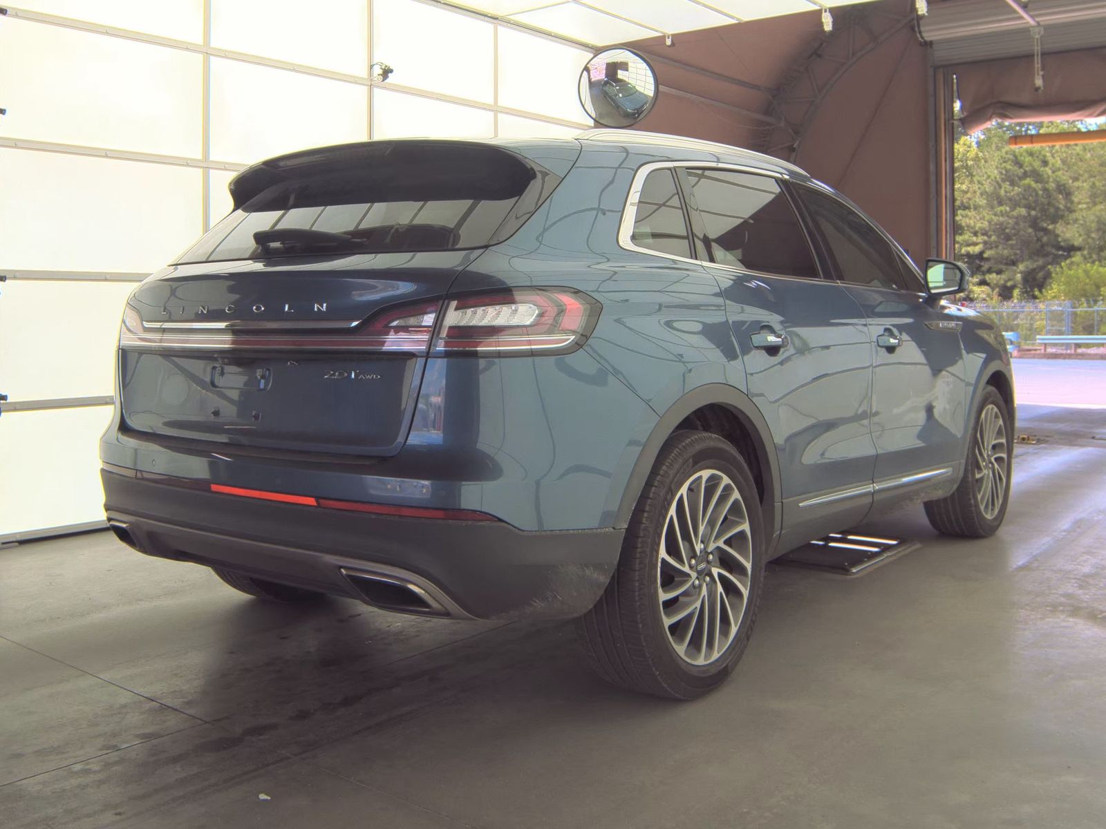 2019 Lincoln Nautilus Reserve AWD