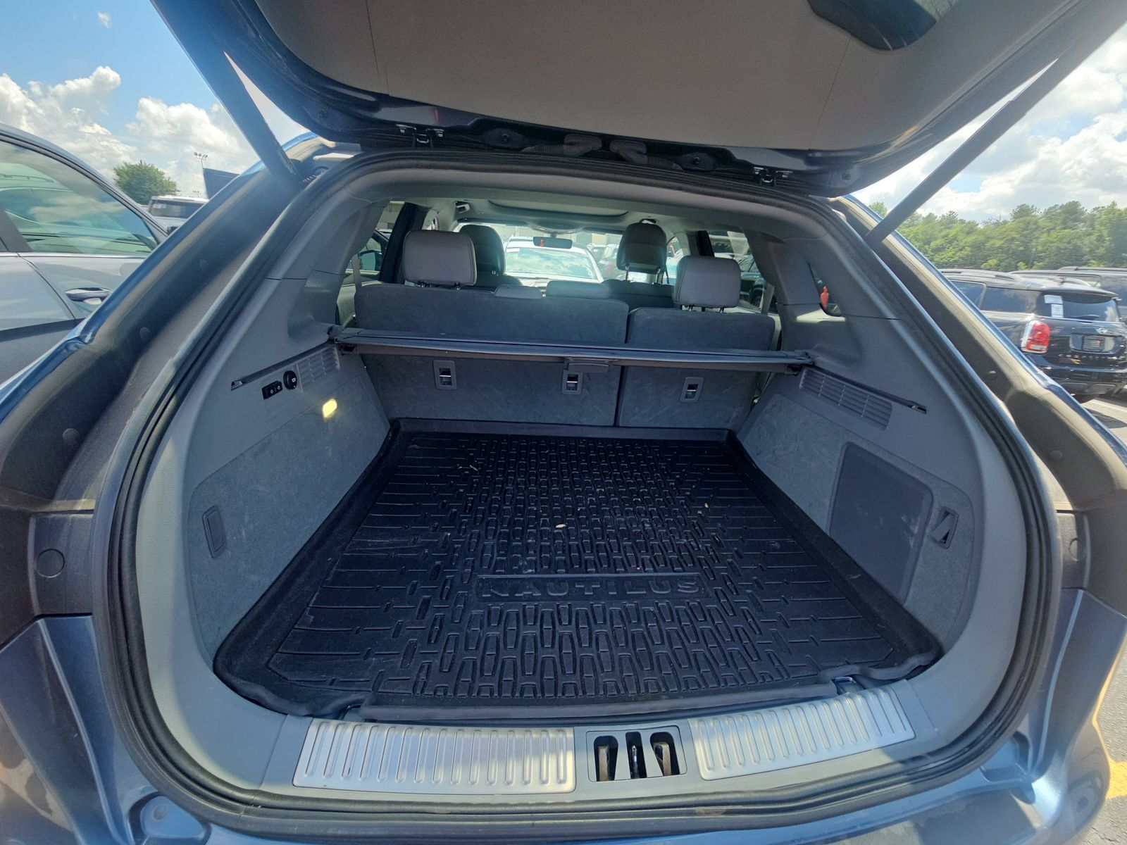 2019 Lincoln Nautilus Reserve AWD